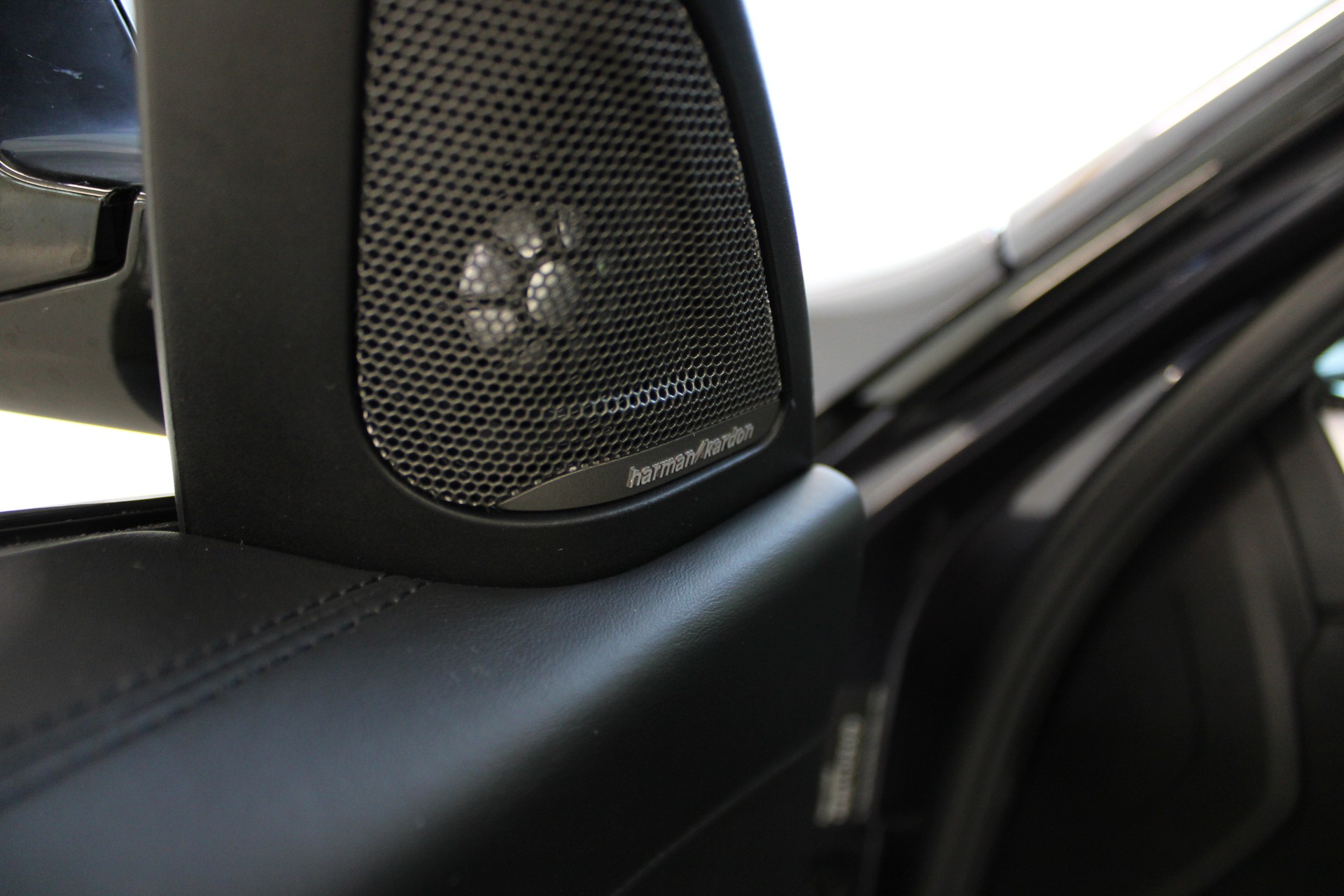 BMW M3 Competition 30 Jahre Edition "Limitiert 500"-image-13