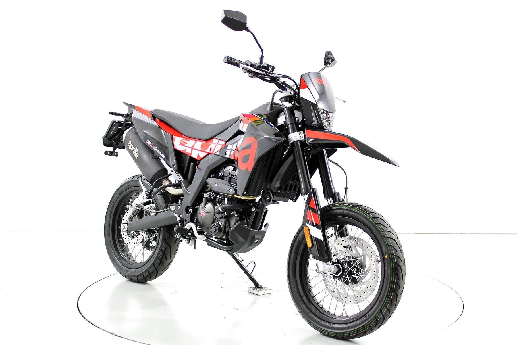 APRILIA SX 125-showroom-element-1