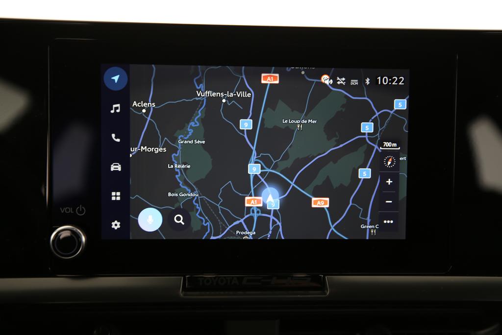 TOYOTA C-HR 2.0 PHEV Charge-image-6