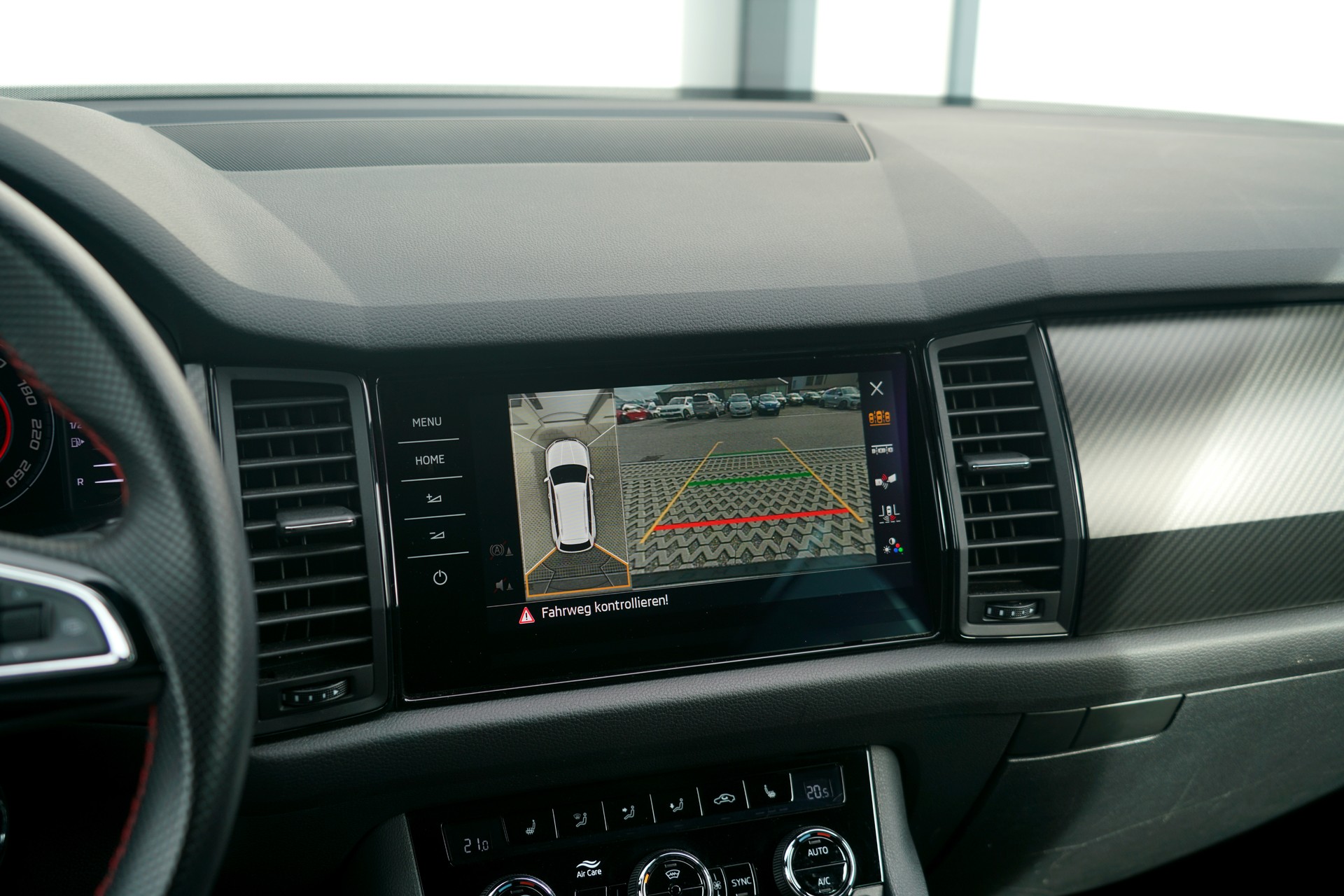 SKODA Kodiaq 2.0 Bi-TDI SCR RS 4x4 DSG-image-17