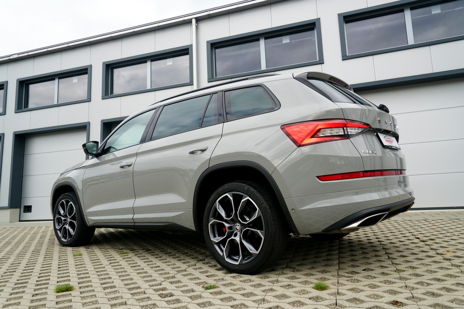 SKODA Kodiaq 2.0 Bi-TDI SCR RS 4x4 DSG-image-7