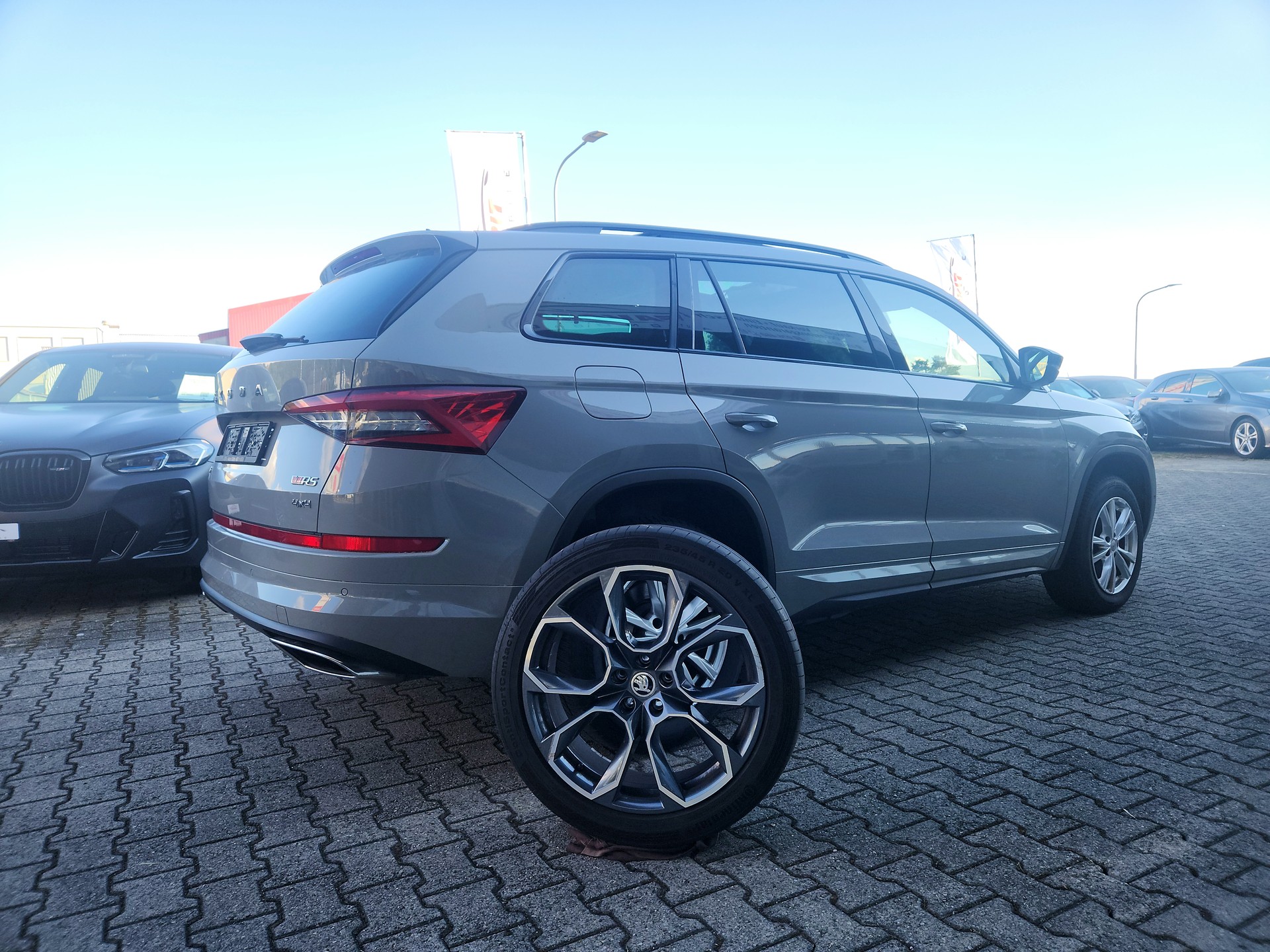 SKODA Kodiaq 2.0 Bi-TDI SCR RS 4x4 DSG-image-10