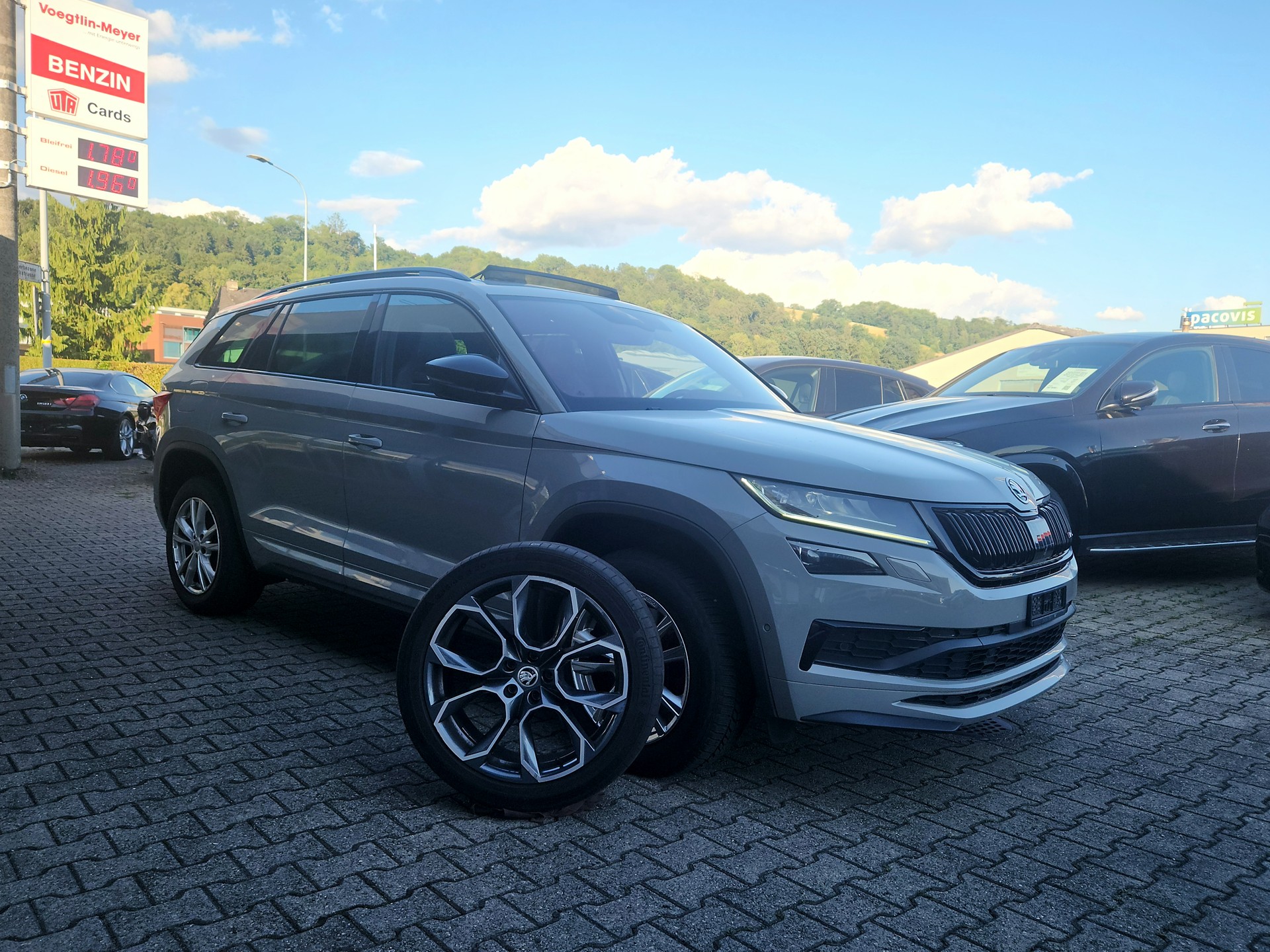 SKODA Kodiaq 2.0 Bi-TDI SCR RS 4x4 DSG-image-9