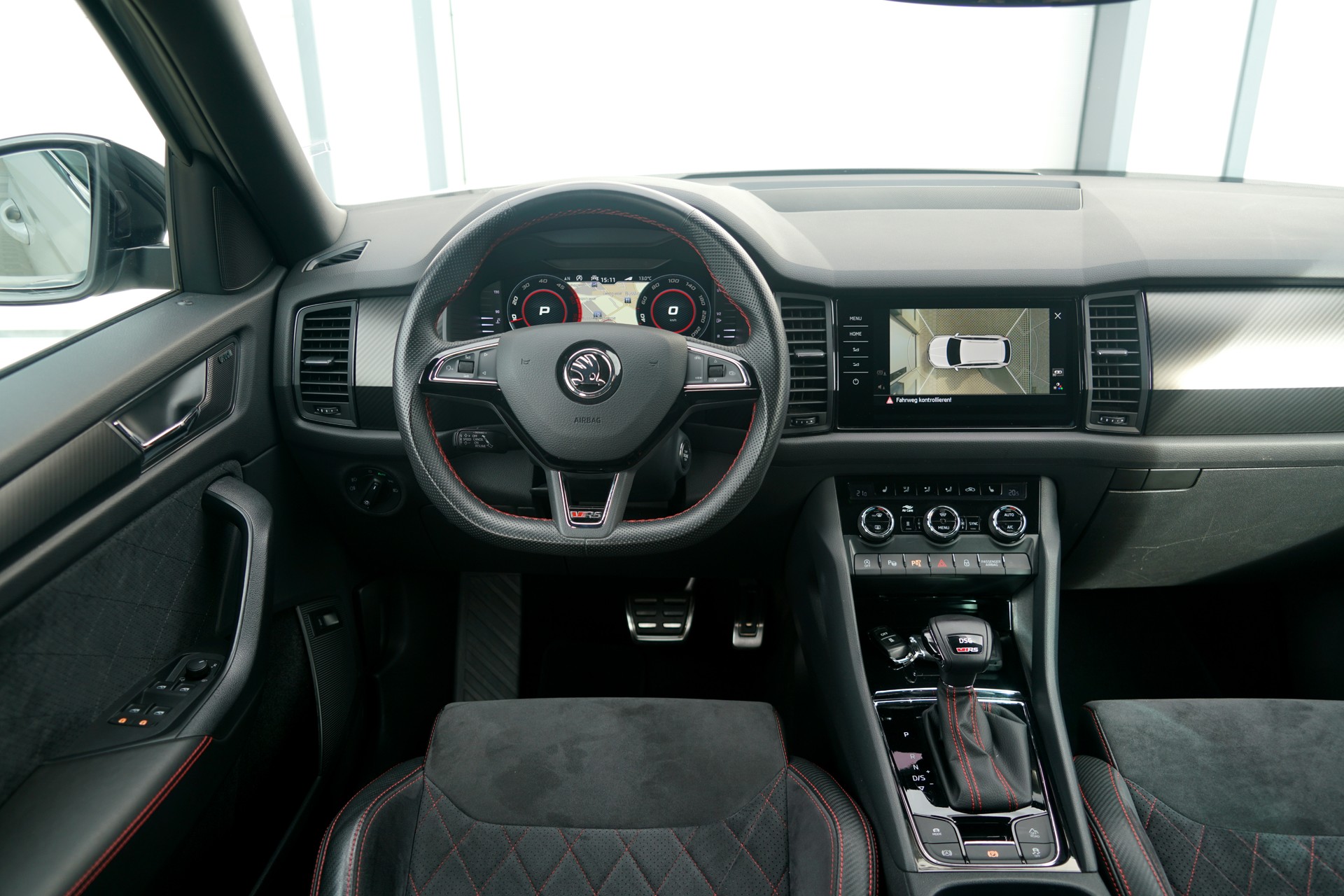SKODA Kodiaq 2.0 Bi-TDI SCR RS 4x4 DSG-image-21