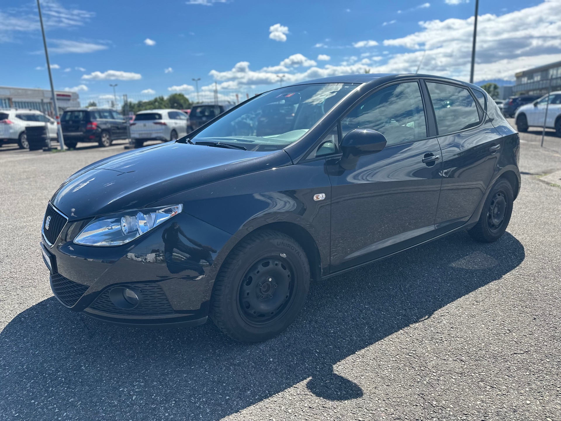 SEAT Ibiza SC 1.6 Style-image-0