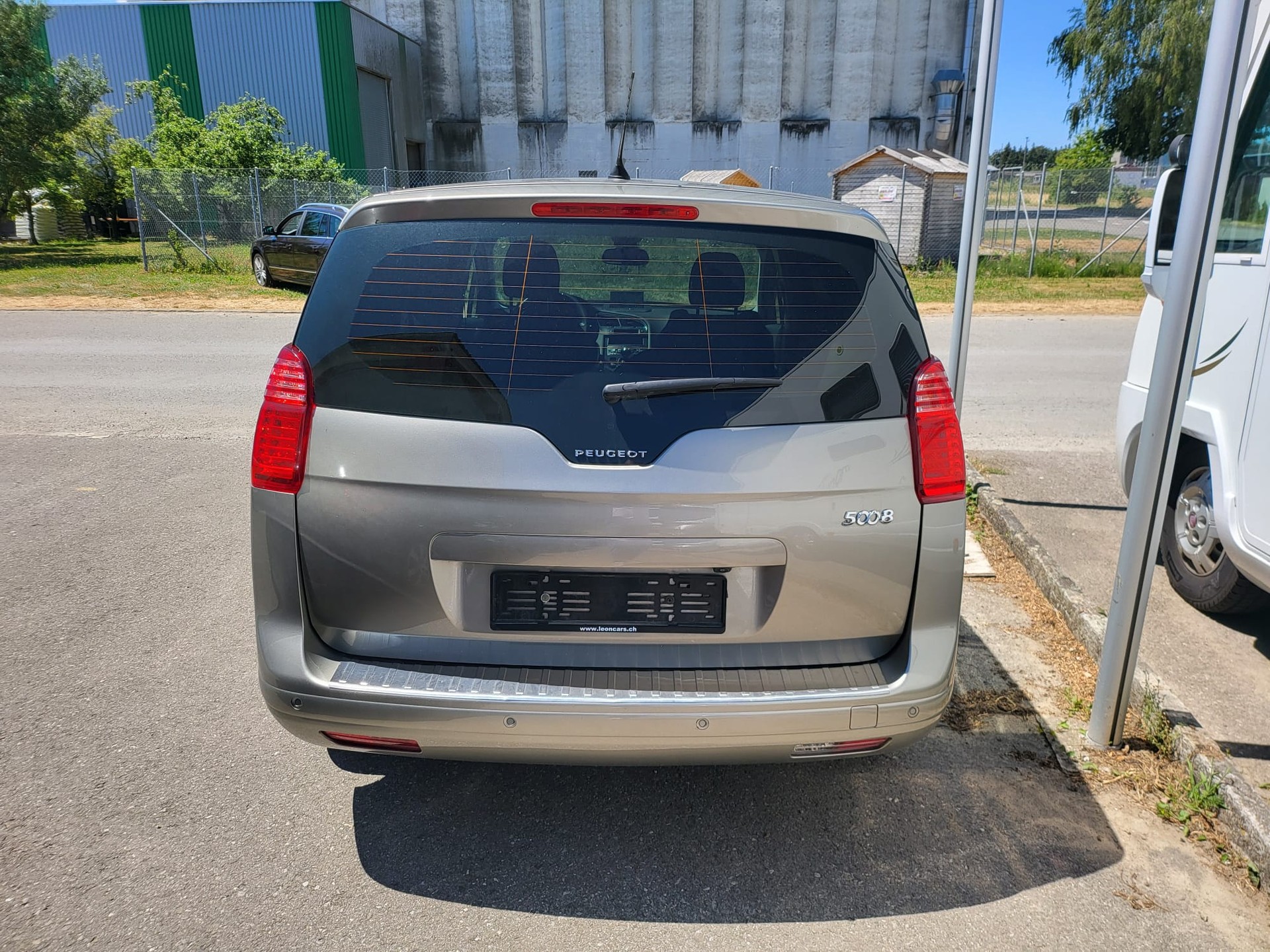 PEUGEOT 5008 HDI 115-image-7