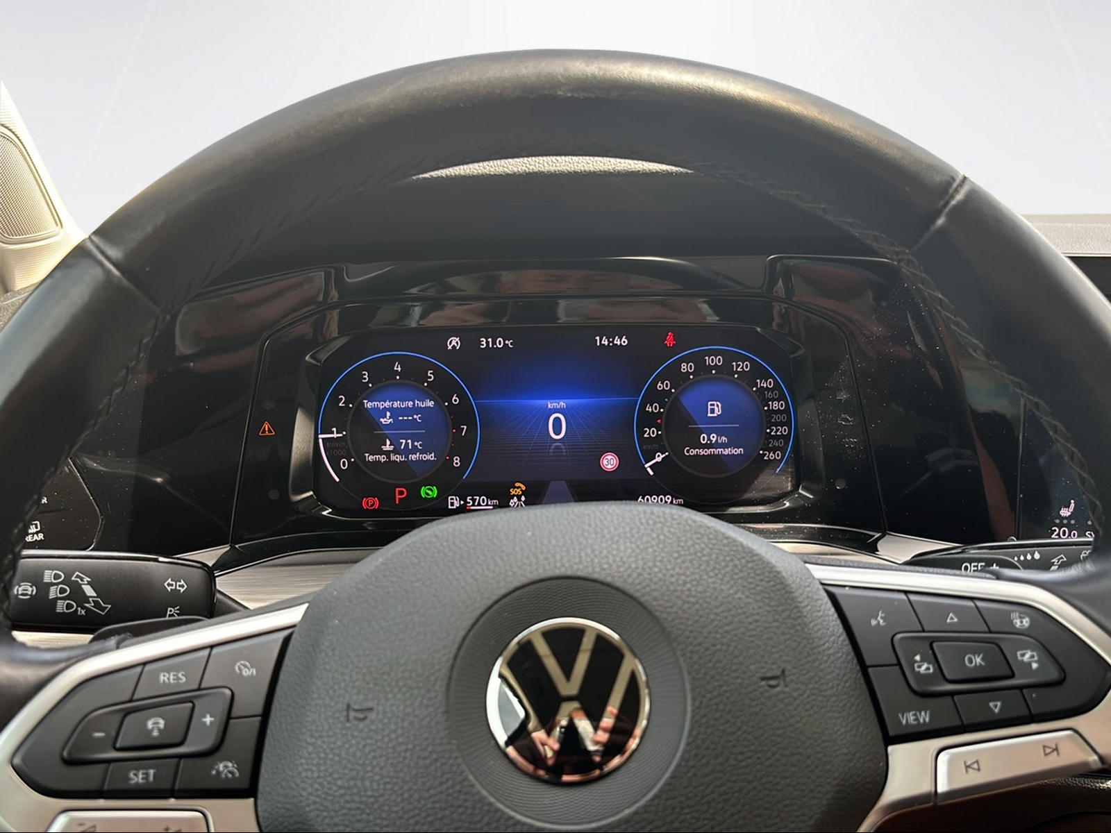 VW Golf 1.5 eTSI mHEV ACT Style DSG-image-5