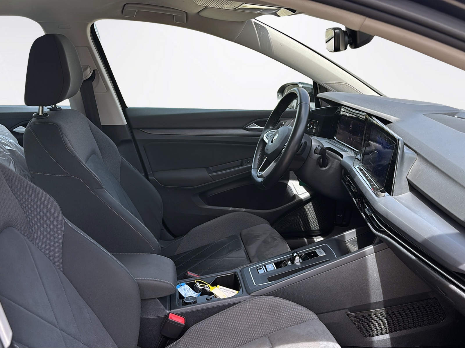 VW Golf 1.5 eTSI mHEV ACT Style DSG-image-3