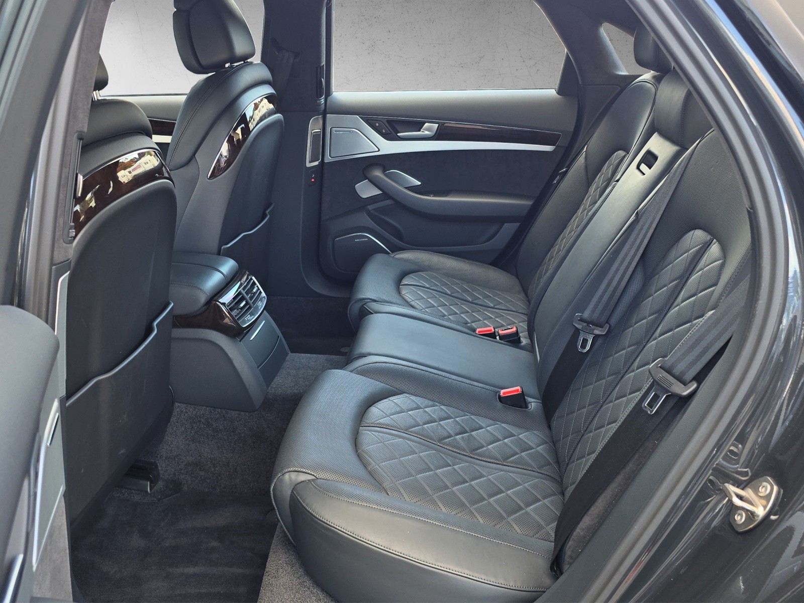 AUDI A8 4.0 TFSI V8 quattro tiptronic Luftfederung, BANG & OLUFSEN, Alcantara Dachhimmel, Matrix-image-13
