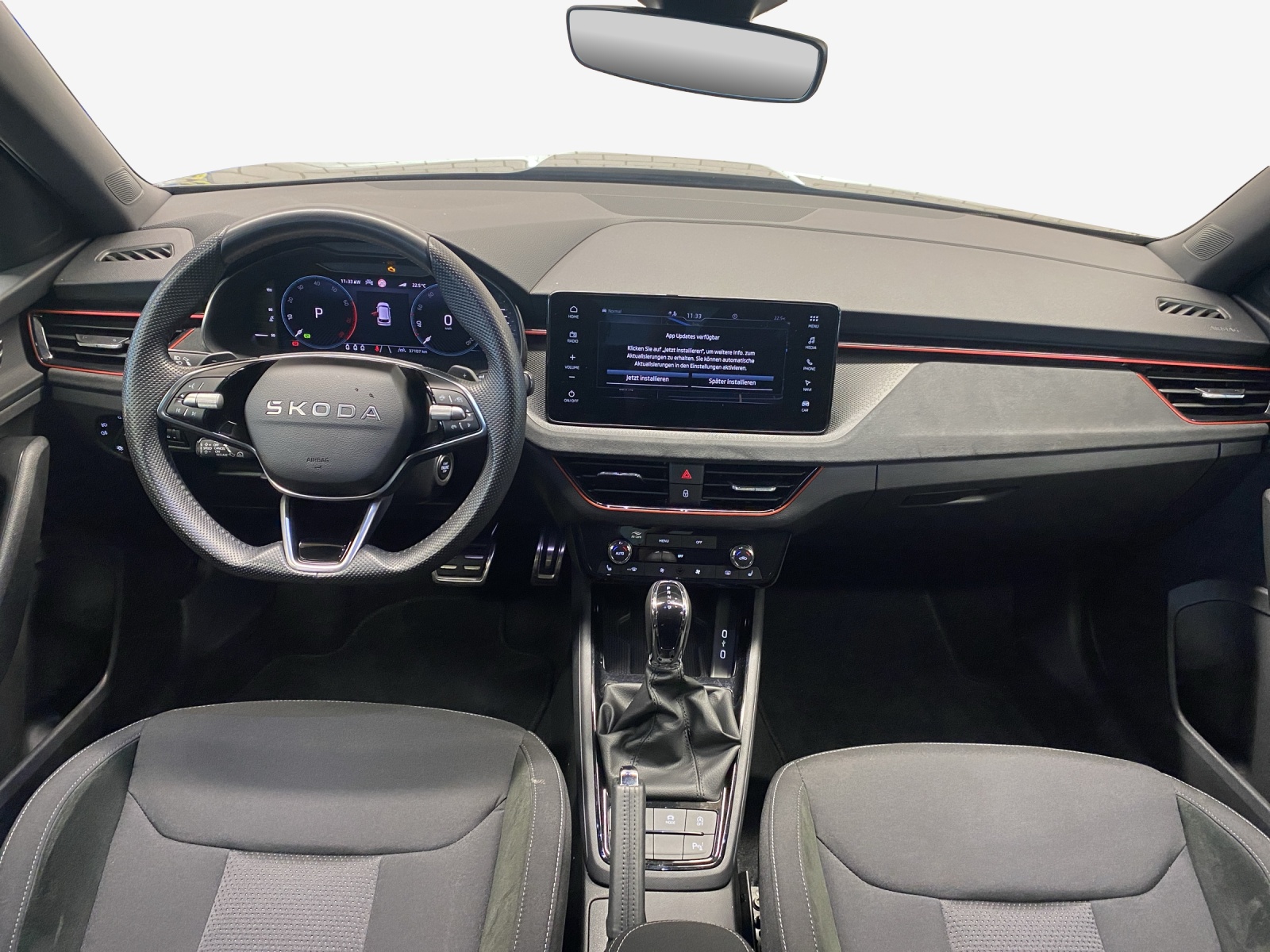 SKODA Kamiq 1.0 TSI Selection DSG-image-8