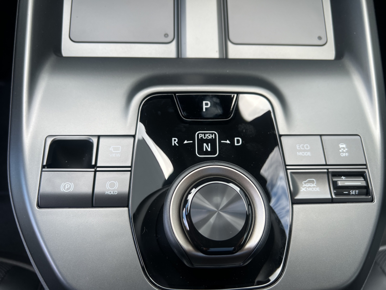 TOYOTA bZ4X Touring Premium AWD-image-16