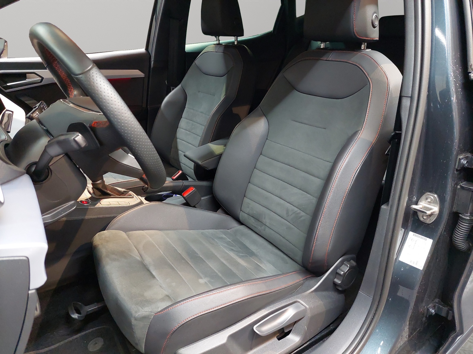 SEAT Ibiza 1.0 EcoTSI FR DSG-image-5