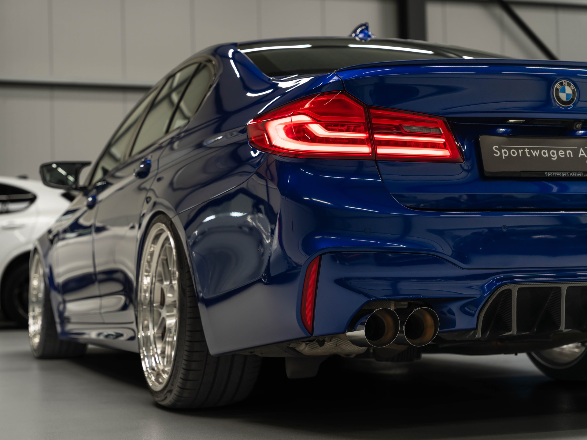 BMW M5 xDrive Competition Drivelogic-image-16