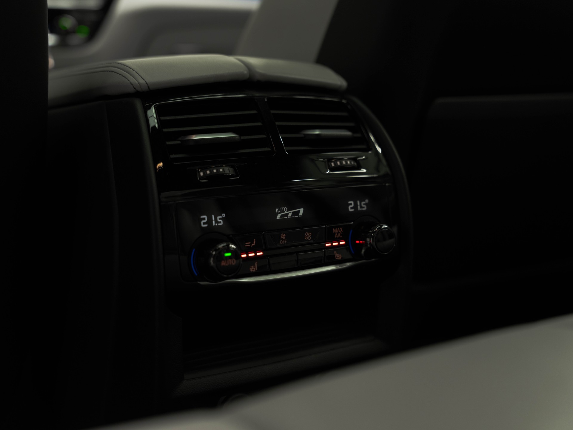 BMW M5 xDrive Competition Drivelogic-image-12