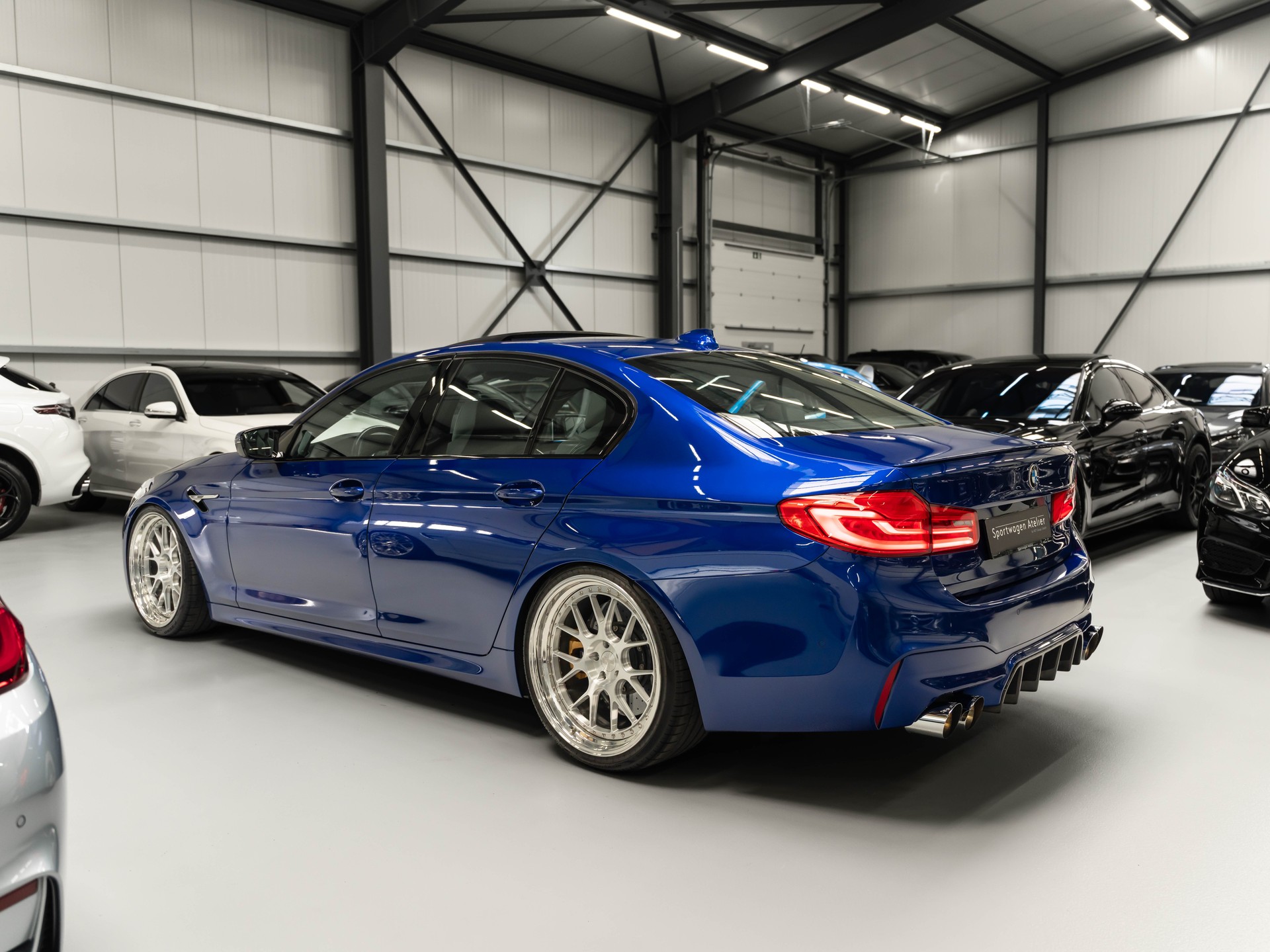 BMW M5 xDrive Competition Drivelogic-image-1