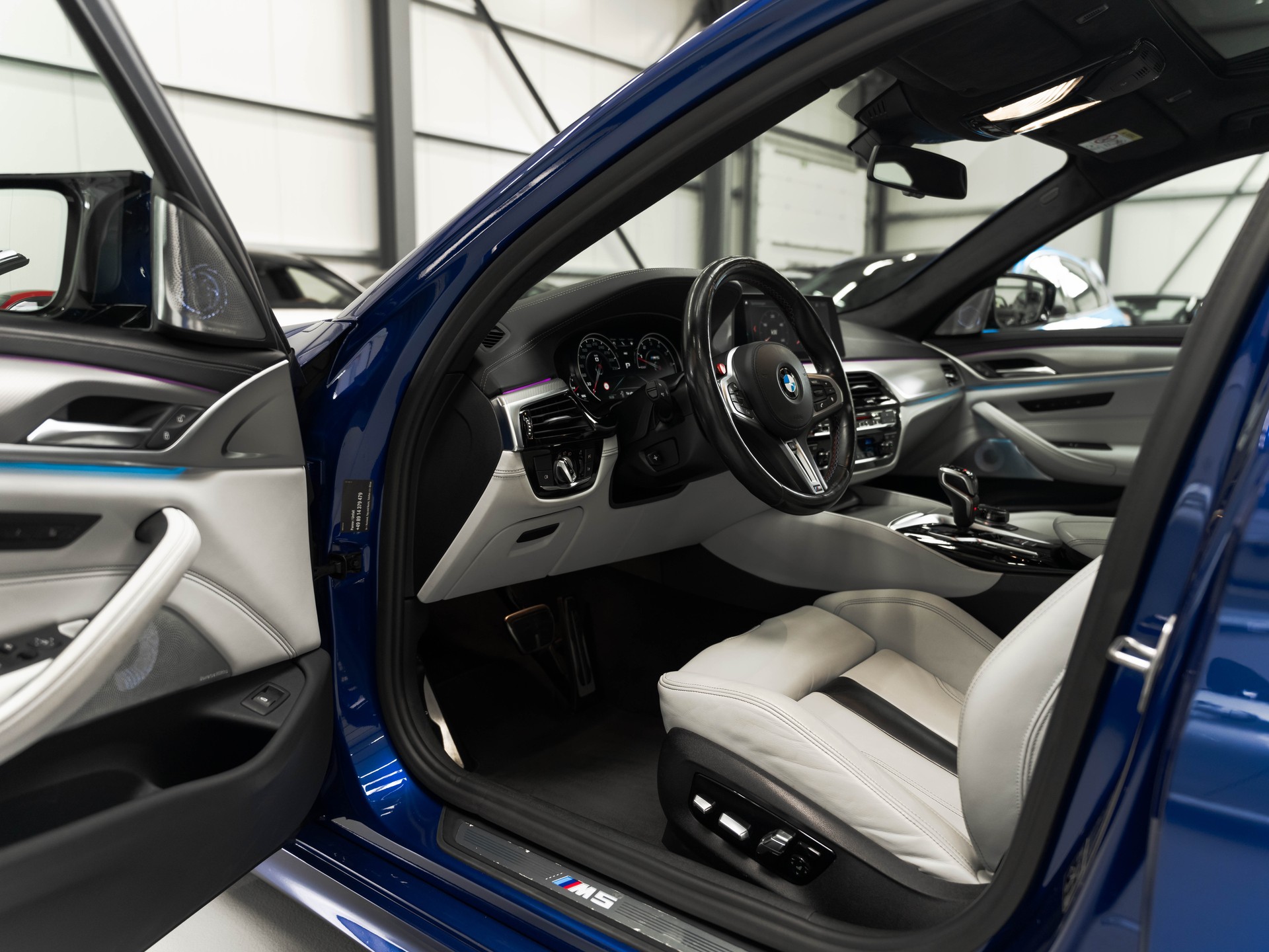BMW M5 xDrive Competition Drivelogic-image-6