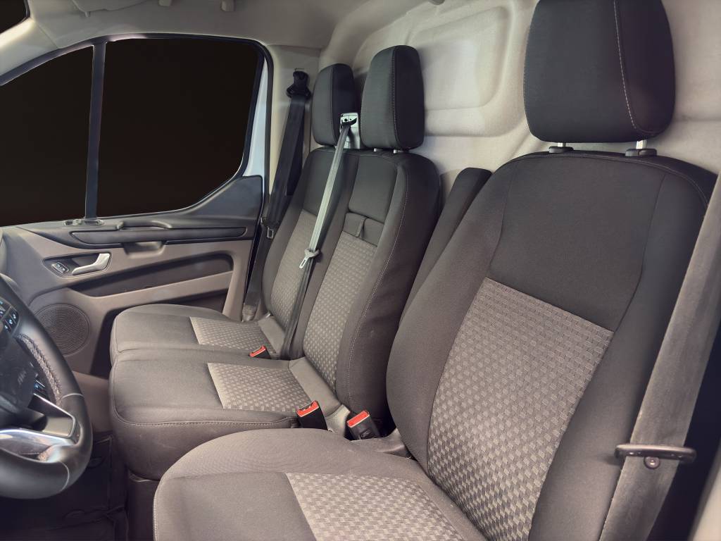 FORD Transit Custom Van 280 L1H1 Trend A-image-14