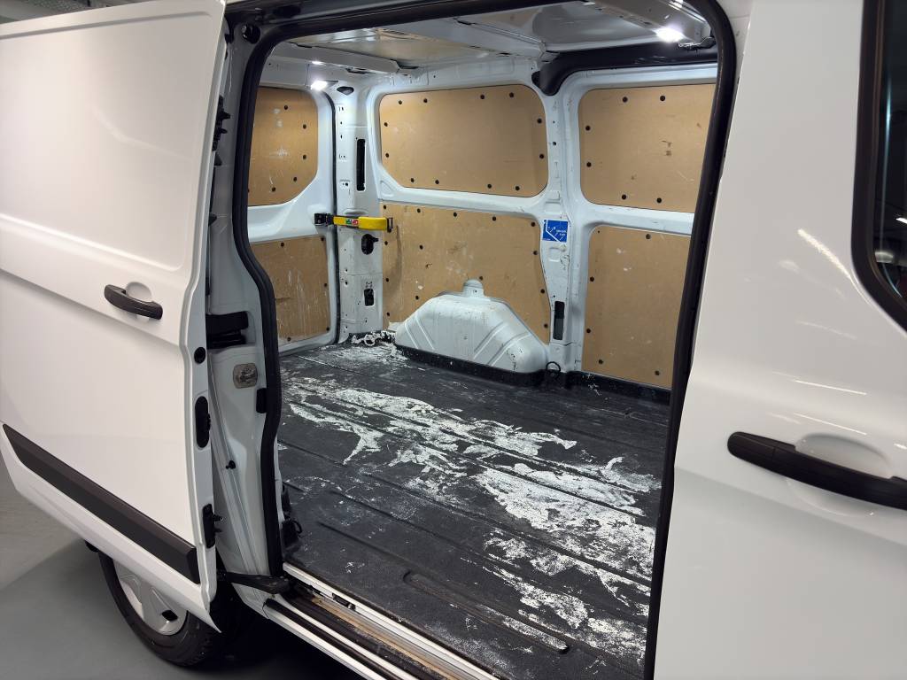 FORD Transit Custom Van 280 L1H1 Trend A-image-2