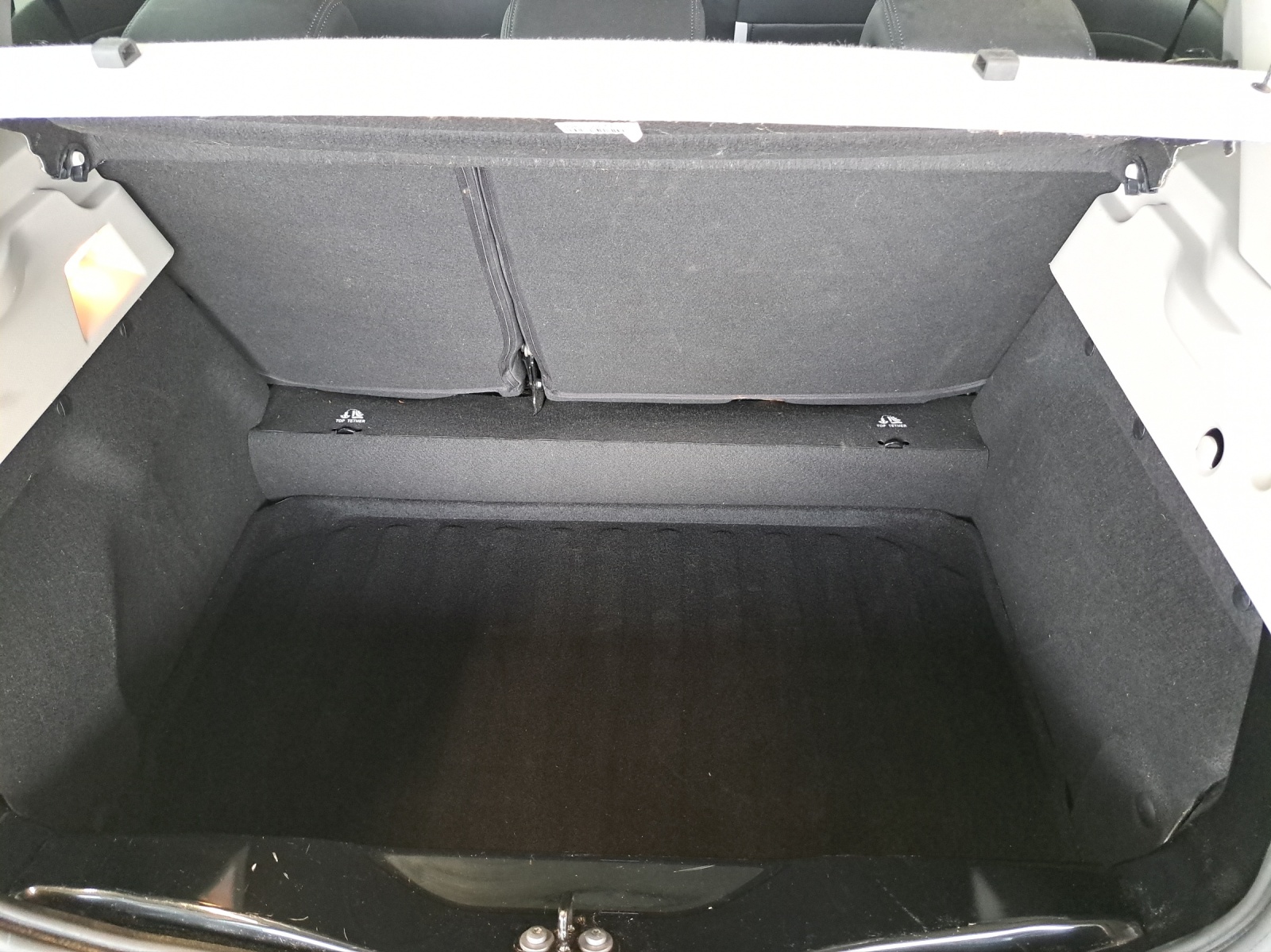 RENAULT Zoe FP R135 Intens inkl. Batte-image-15