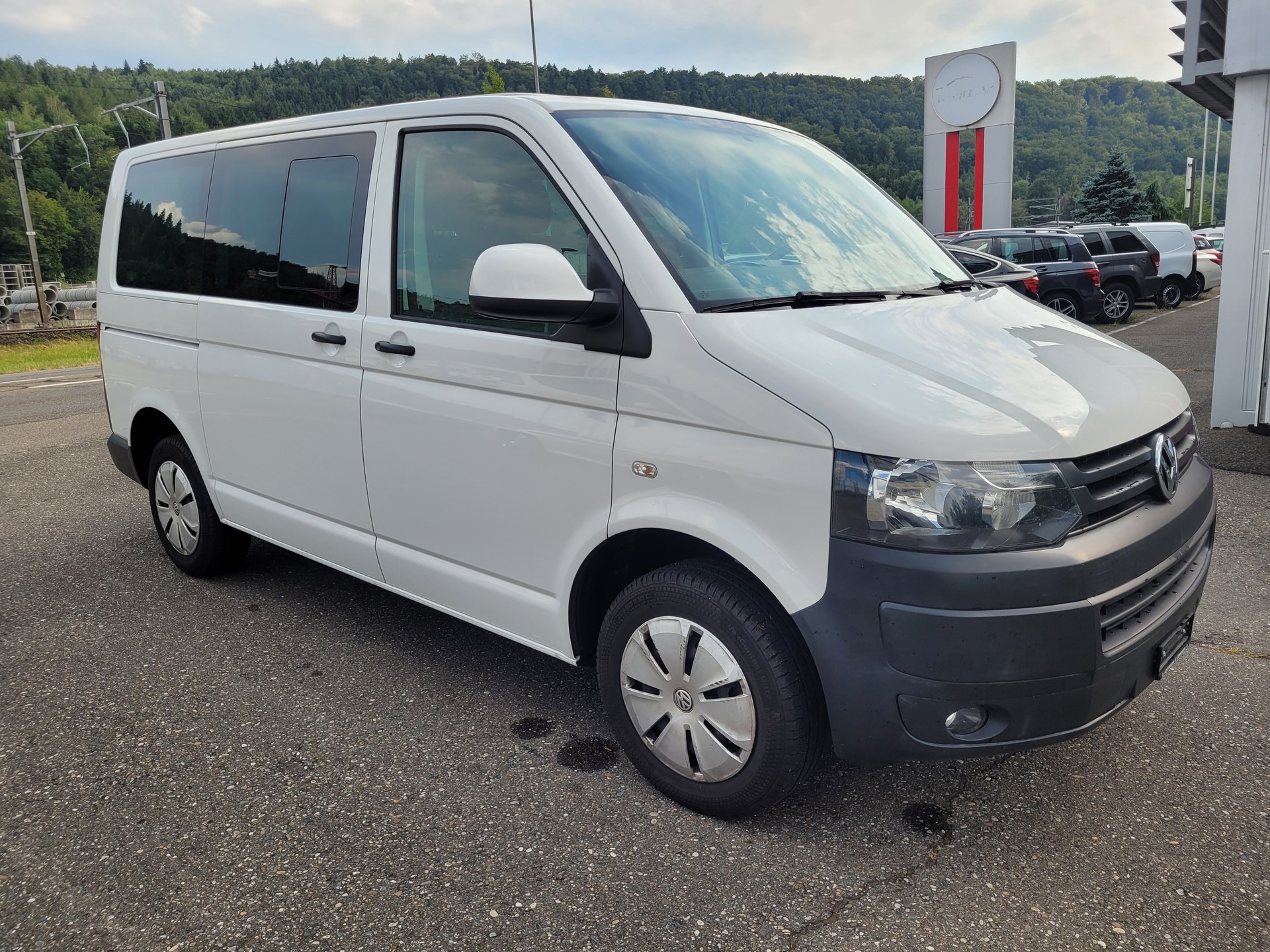 VW T5 2.0 TDI BMT 4Motion Transporter, 9 plätzer.-image-3