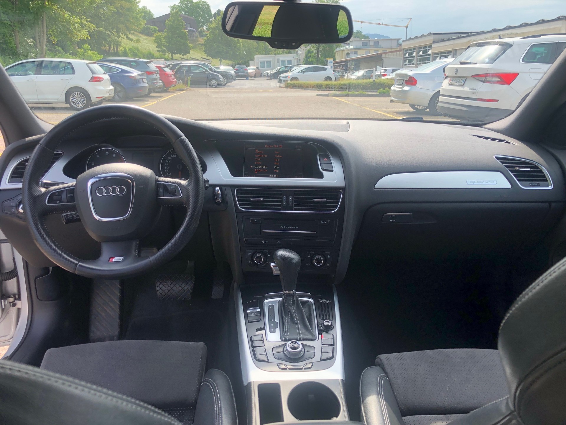 AUDI A4 Avant 2.0 TFSI quattro S-tronic-image-6