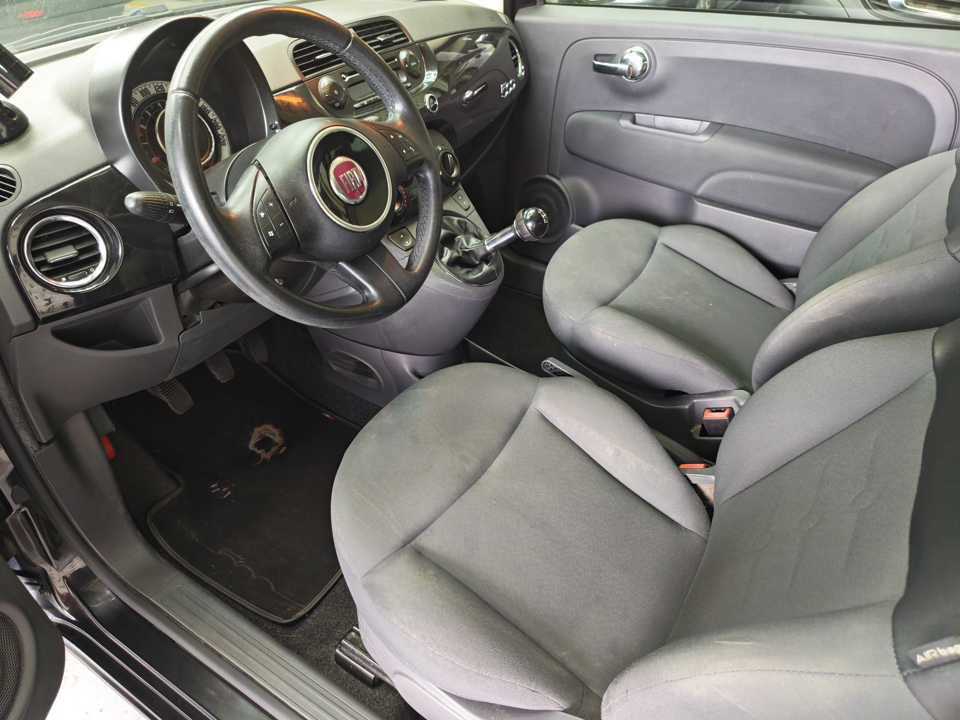 FIAT 500 1.2 Lounge-image-9