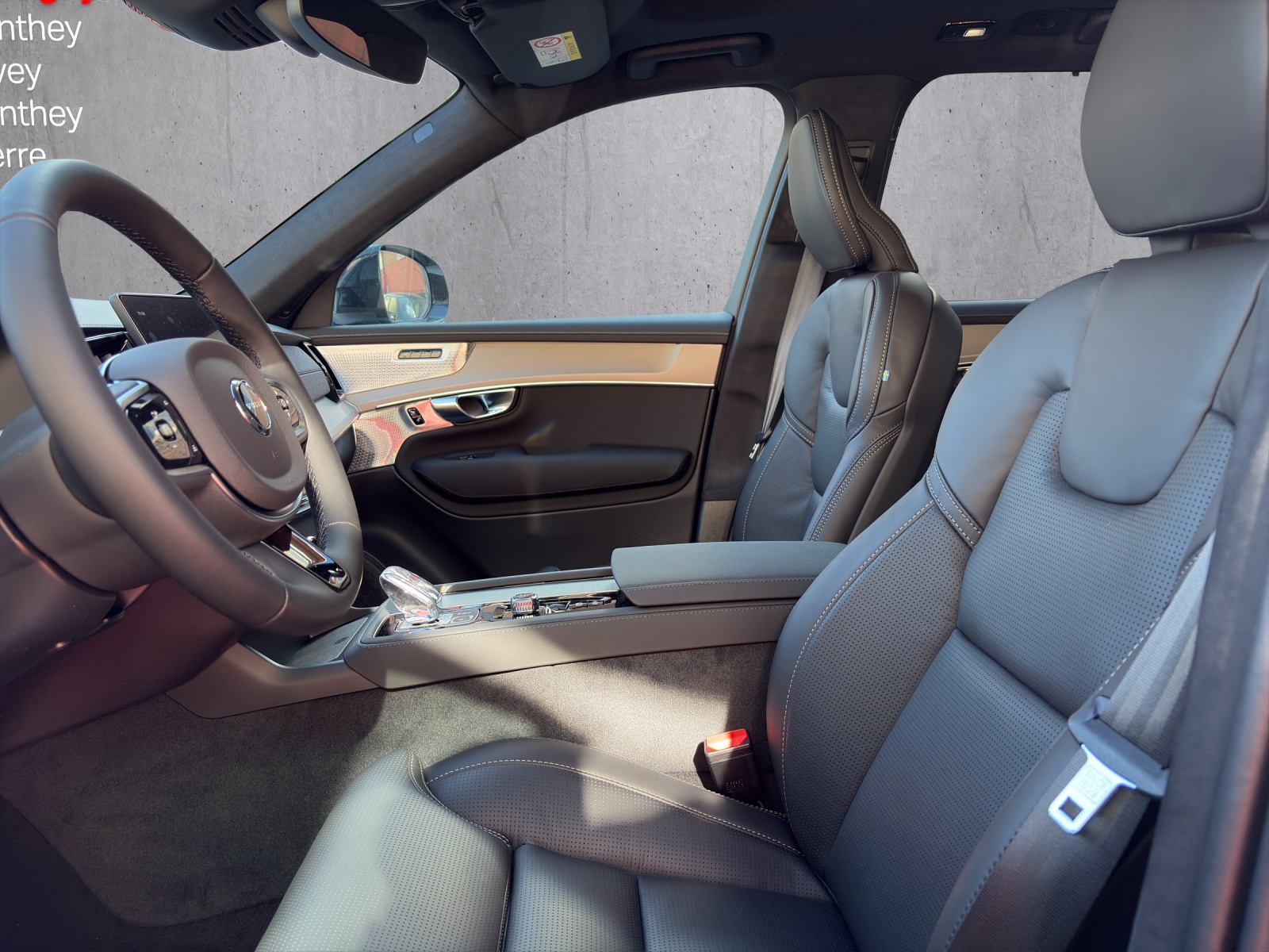 VOLVO XC90 T8 eAWD PluginHybrid Black Edition Geartronic-image-7