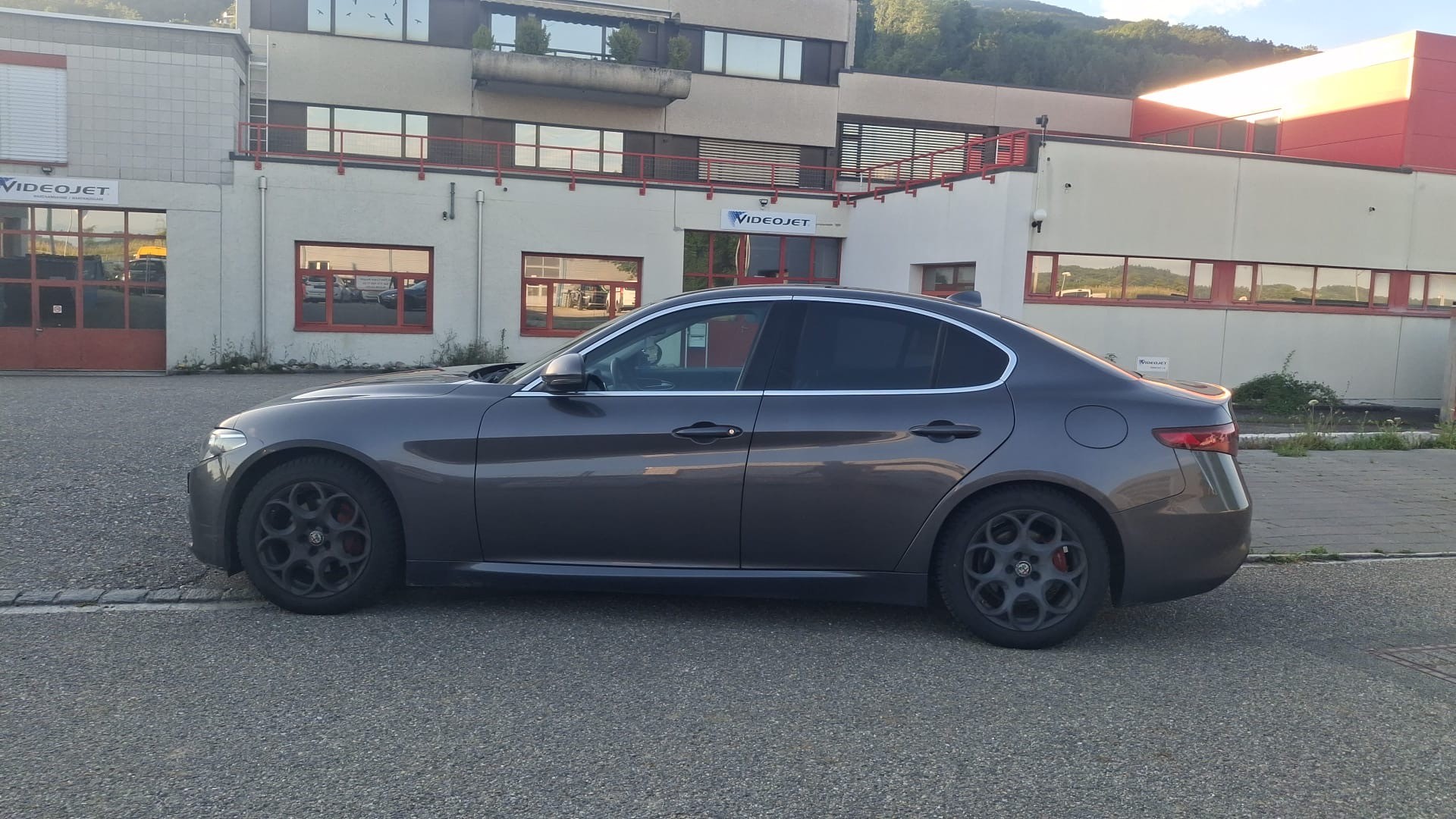ALFA ROMEO Giulia 2.2 JTDM Super Automatic-image-12