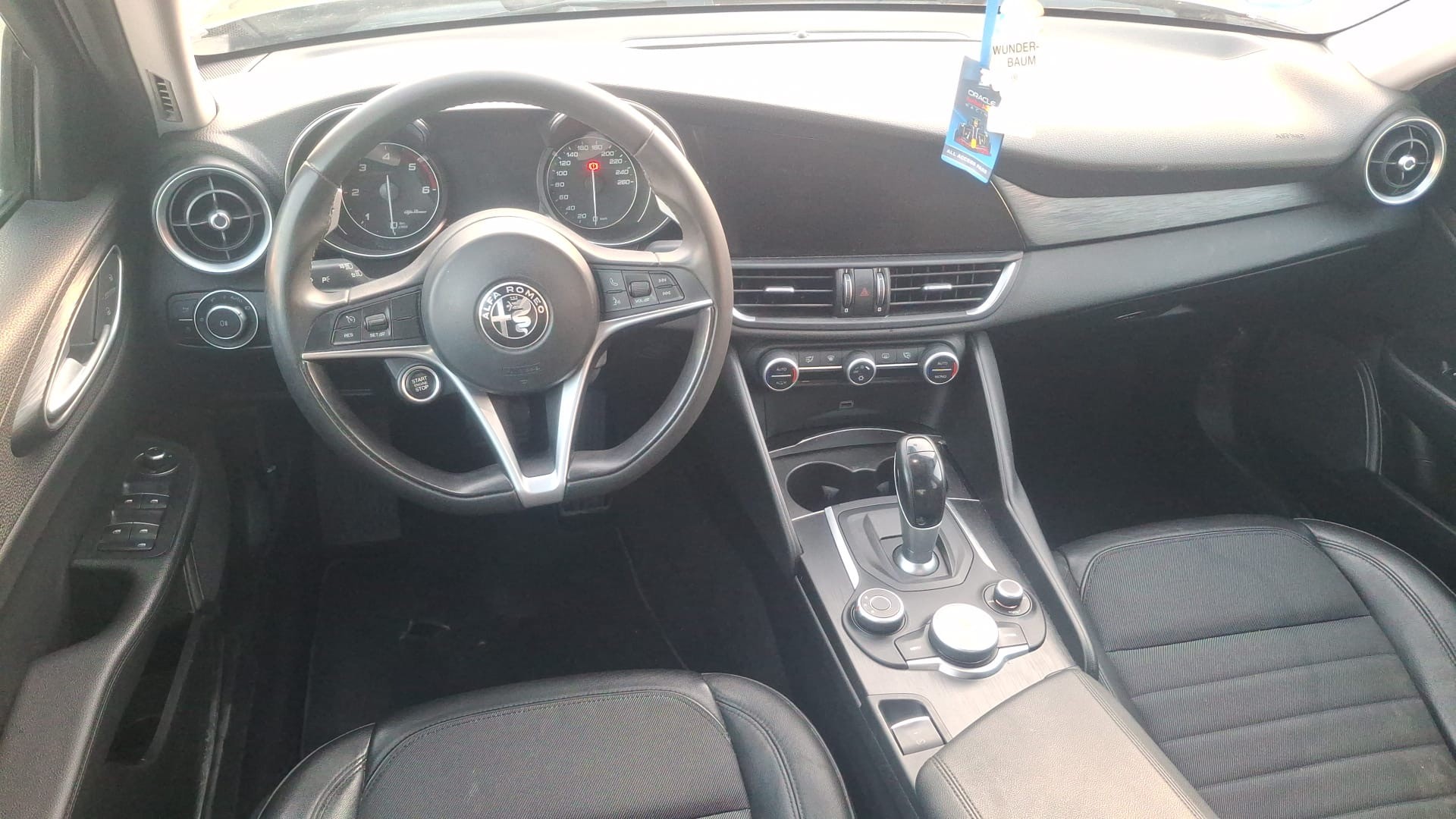 ALFA ROMEO Giulia 2.2 JTDM Super Automatic-image-8