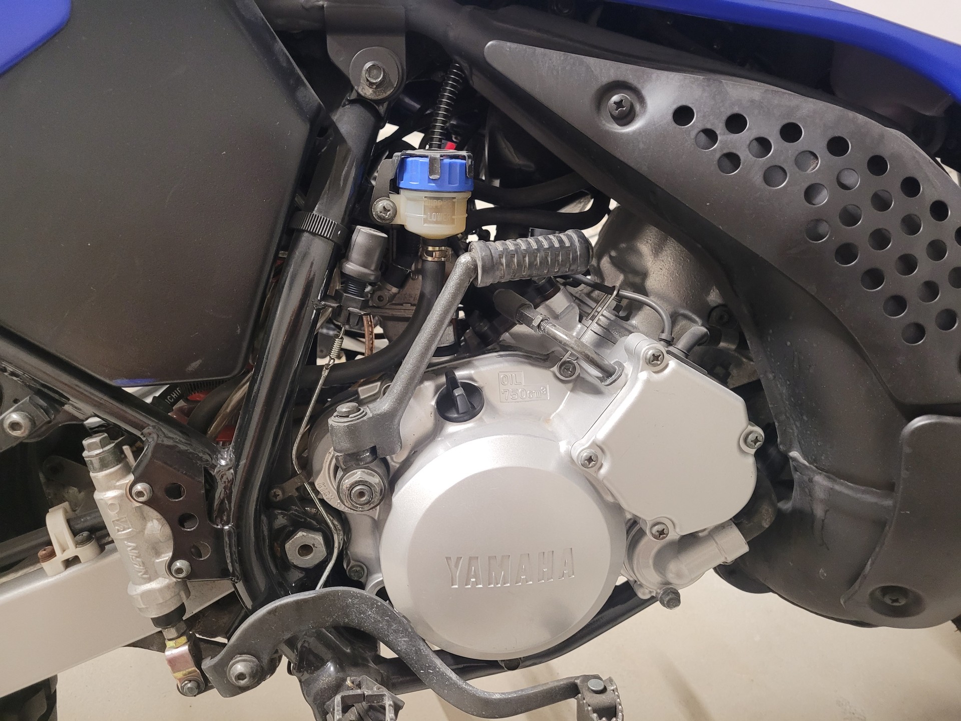 YAMAHA DT 125 R-image-4