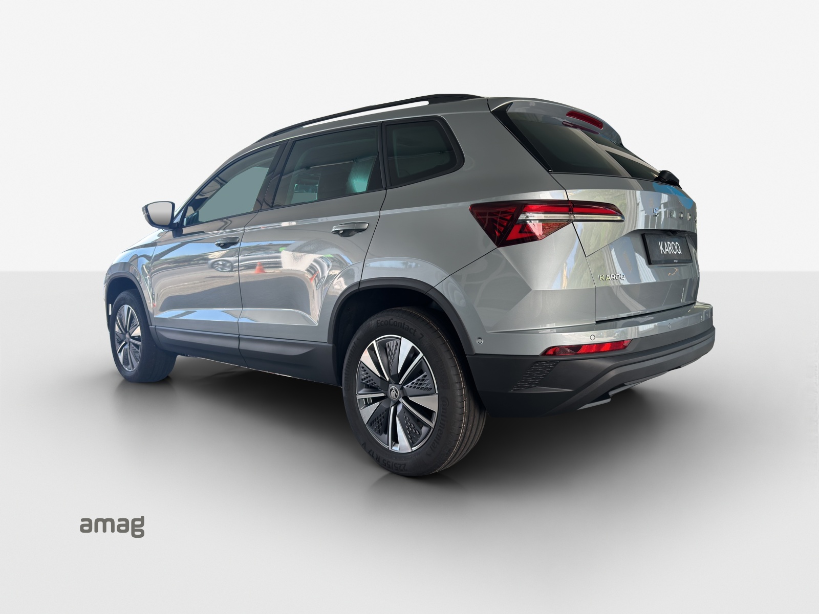 SKODA Karoq 2.0 TDI CR Dynamic 4x4 DSG-image-2