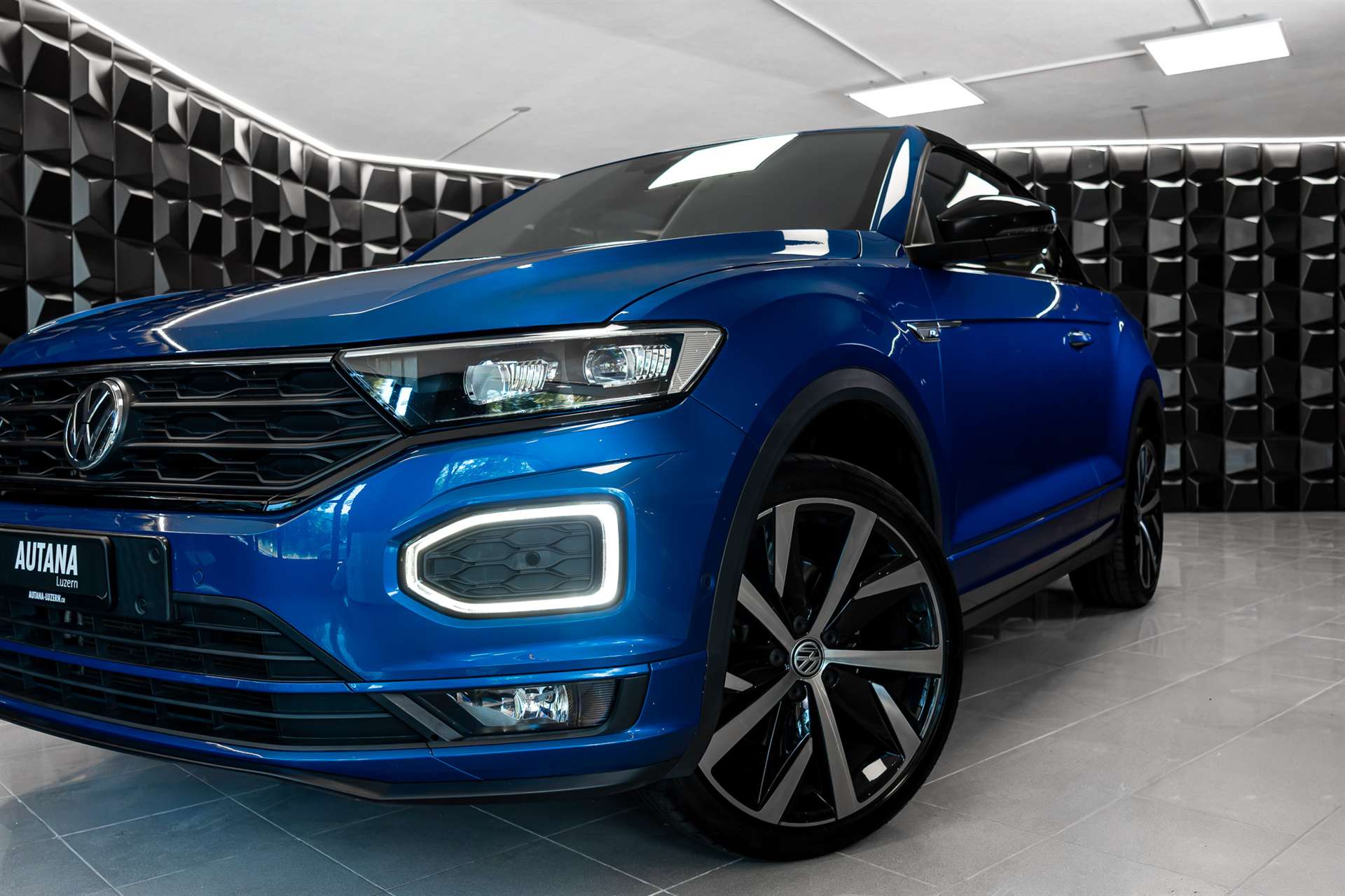 VW T-Roc Cabriolet 1.5 TSI EVO R-Line DSG-image-28