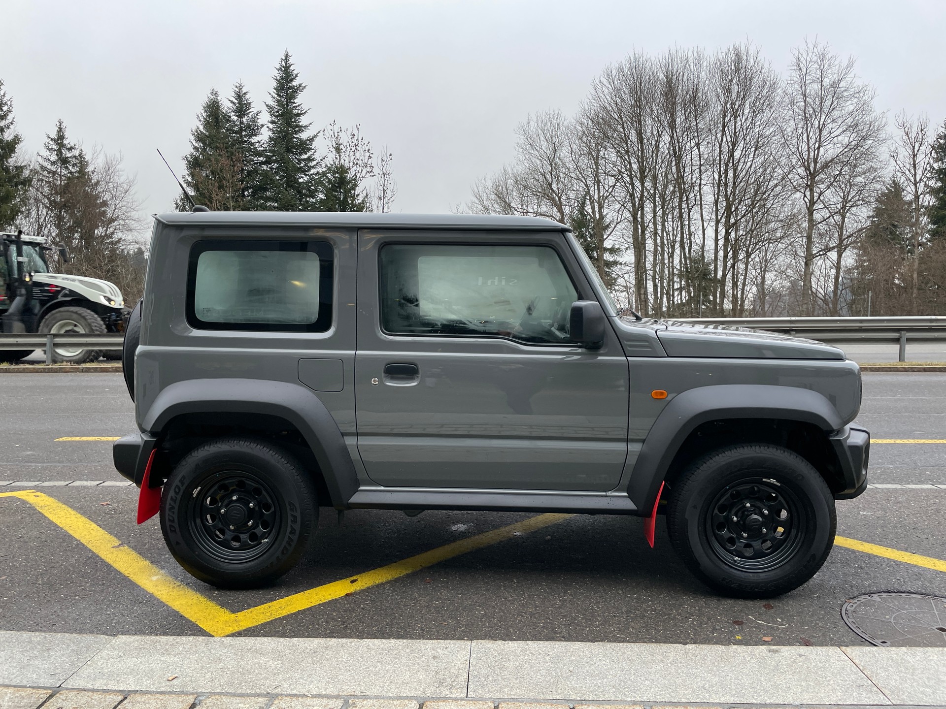 SUZUKI Jimny 1.5 Compact+ 4x4 Retro Edition-image-3