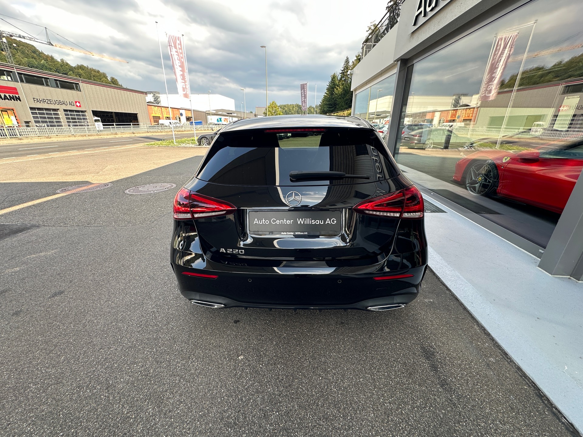 MERCEDES-BENZ A 220 AMG Line 7G-DCT-image-12