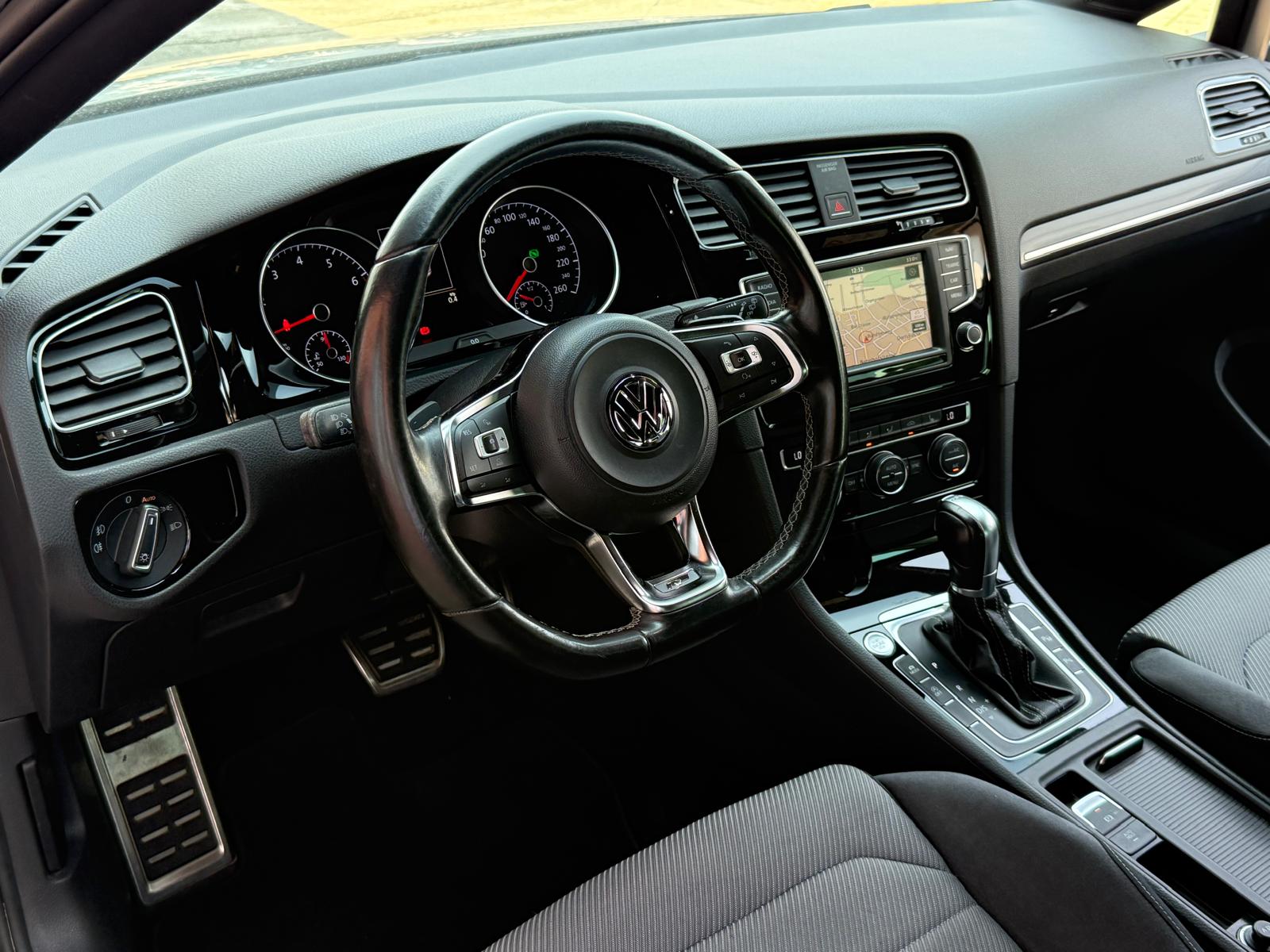 VW Golf 1.4 TSI Allstar R-Line DSG / MFK 04.2025-image-10