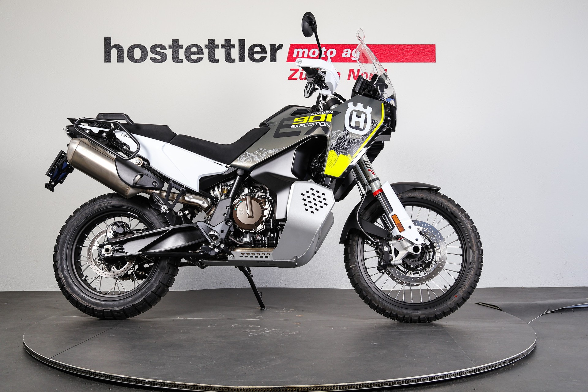 HUSQVARNA 901 Norden Expedition-showroom-element-1