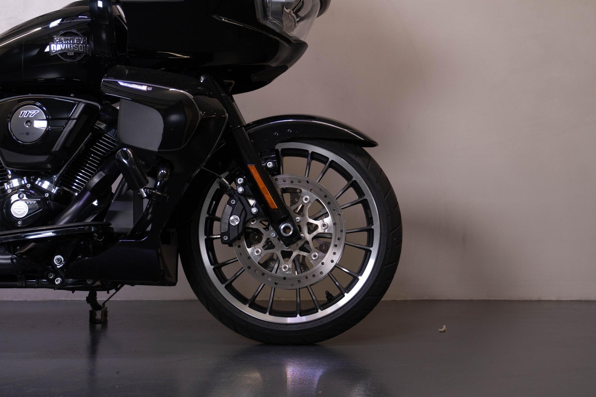 HARLEY-DAVIDSON FLTRXL Road Glide Limited 117i-image-4