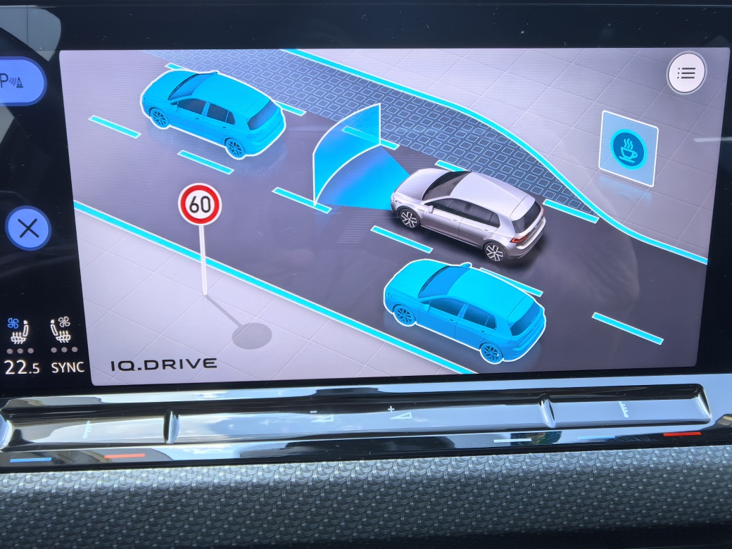 VW Golf 2.0 TSI R DSG 4Motion-image-16