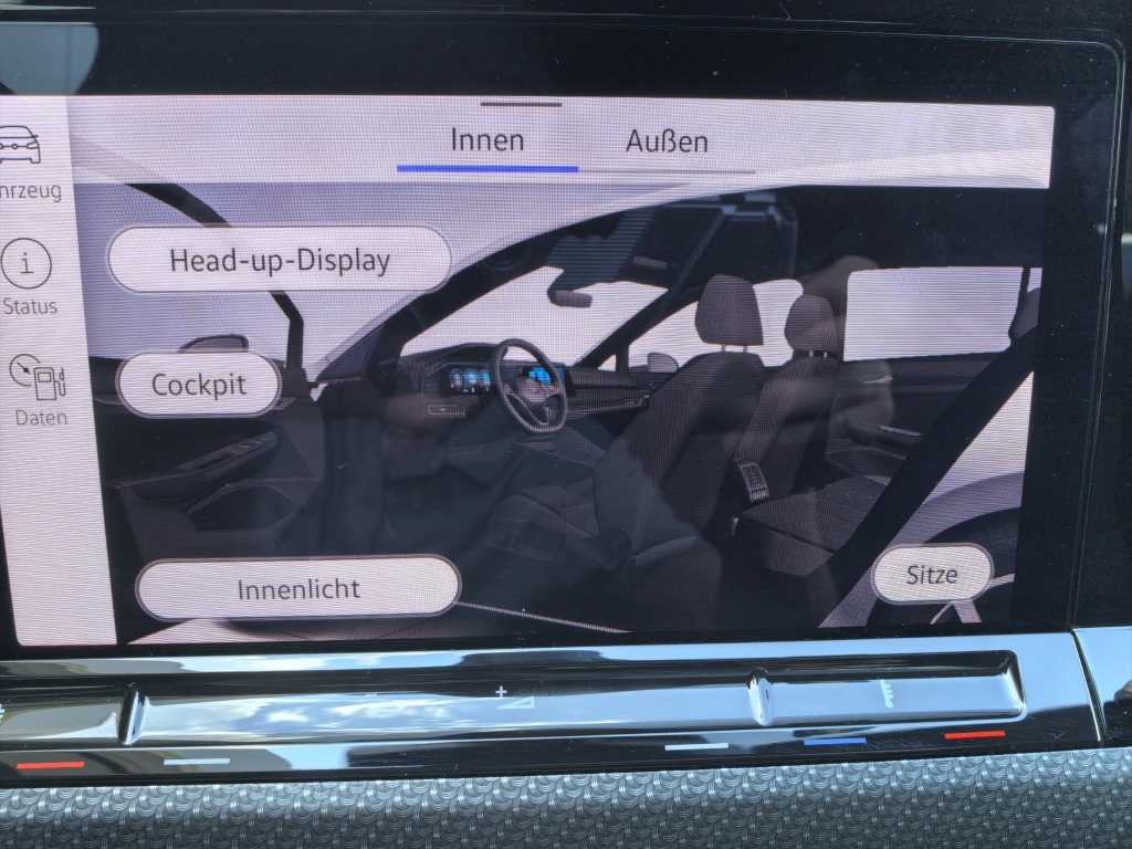 VW Golf 2.0 TSI R DSG 4Motion-image-14