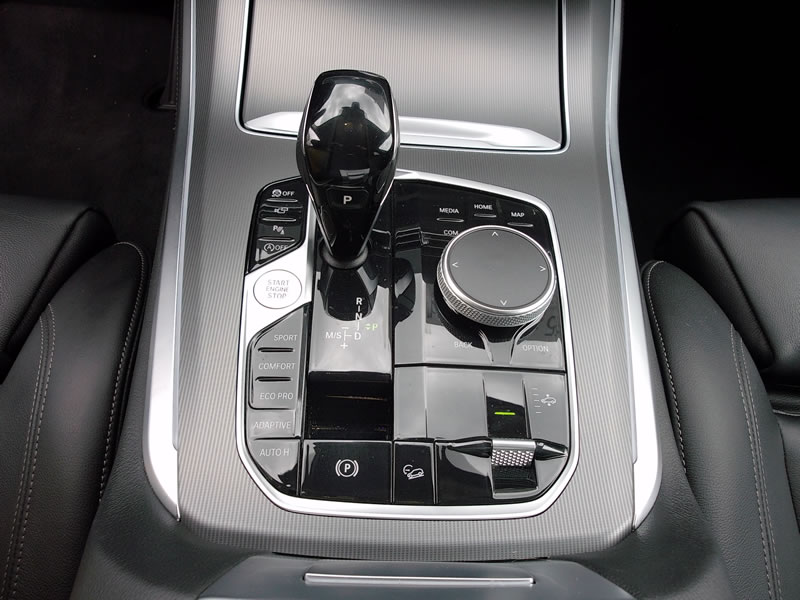 BMW X5 xDrive 30d Steptronic-image-19