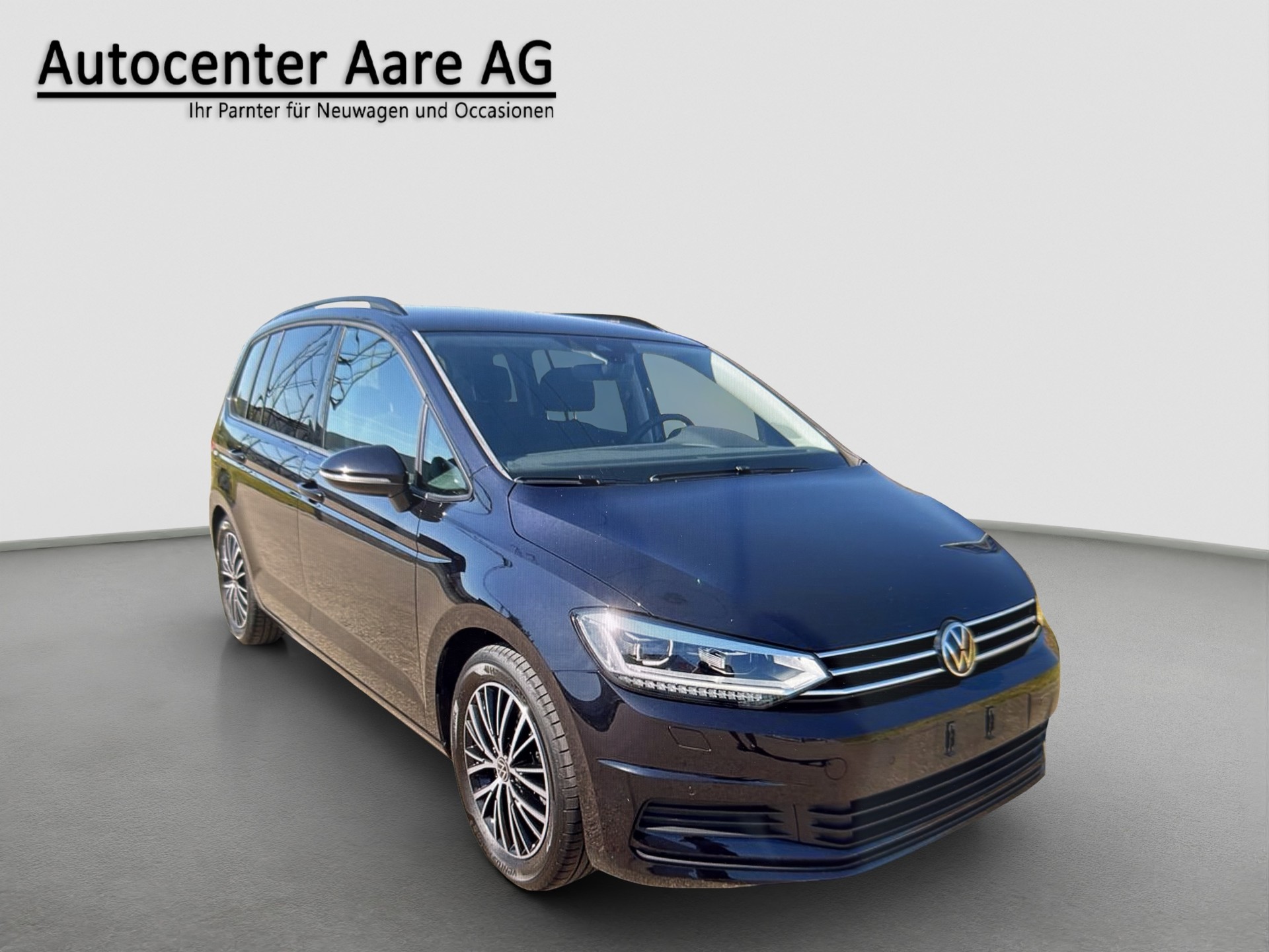 VW Touran 2.0 TDI Comfortline DSG - 7 Sitzer-image-0