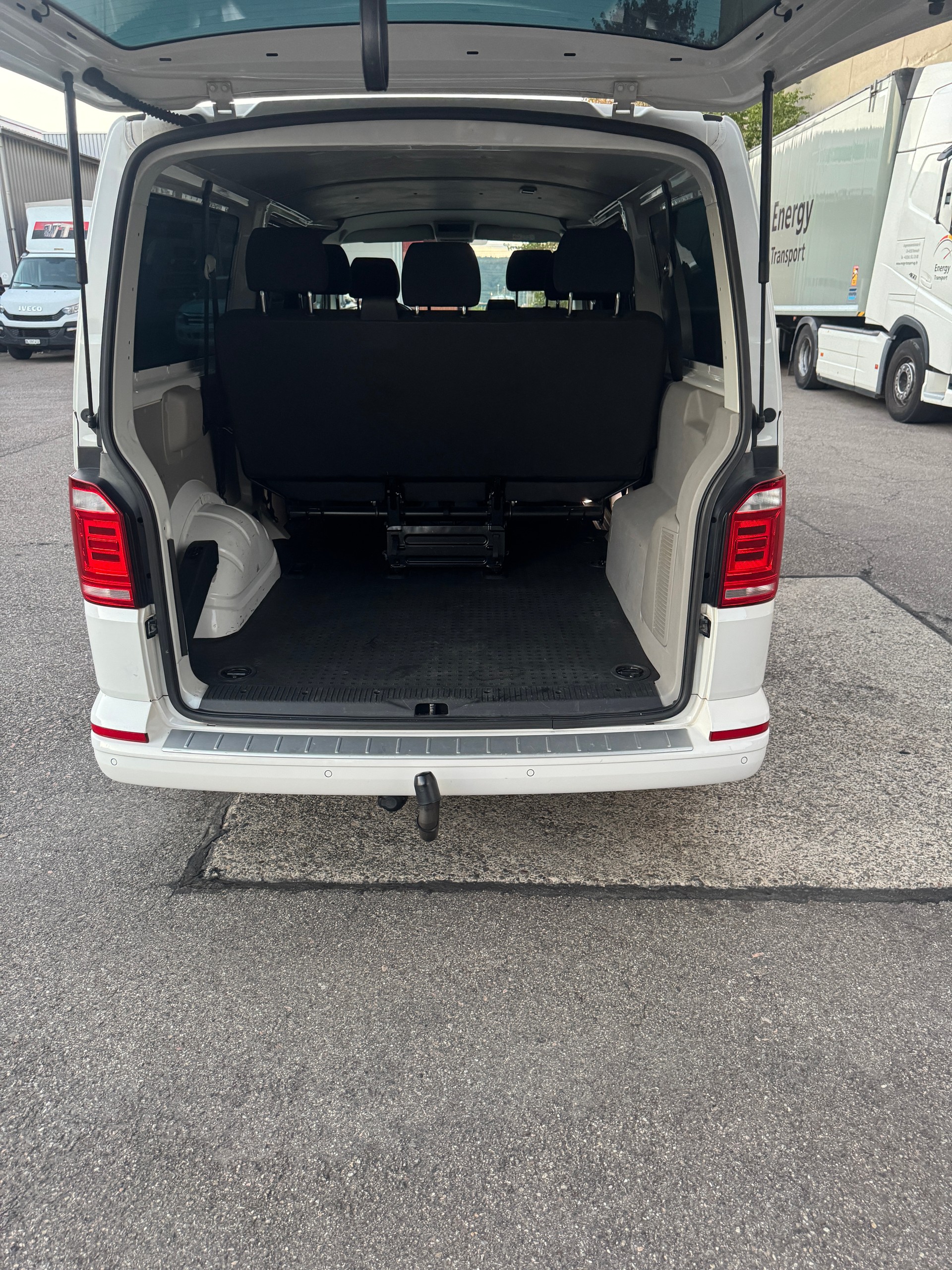 VW VW T6, 2.0 TDI-image-10