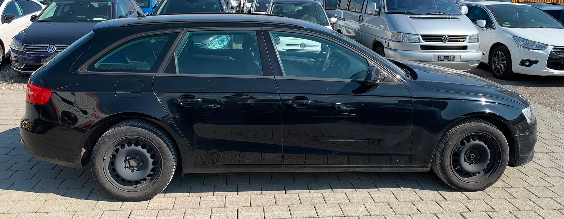 AUDI A4 Avant 2.0 TDI multitronic (Klimatronik * Sensoren * Radio CD * Multilenkrad * Led Mit Xenon * Navigation * BO5)-image-6