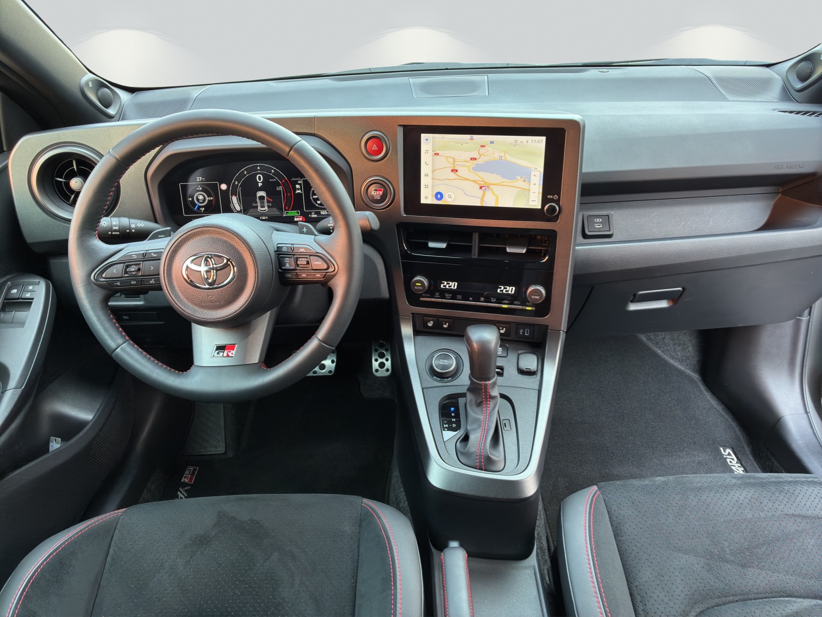 TOYOTA Yaris 1.6 GR Sport A-image-6