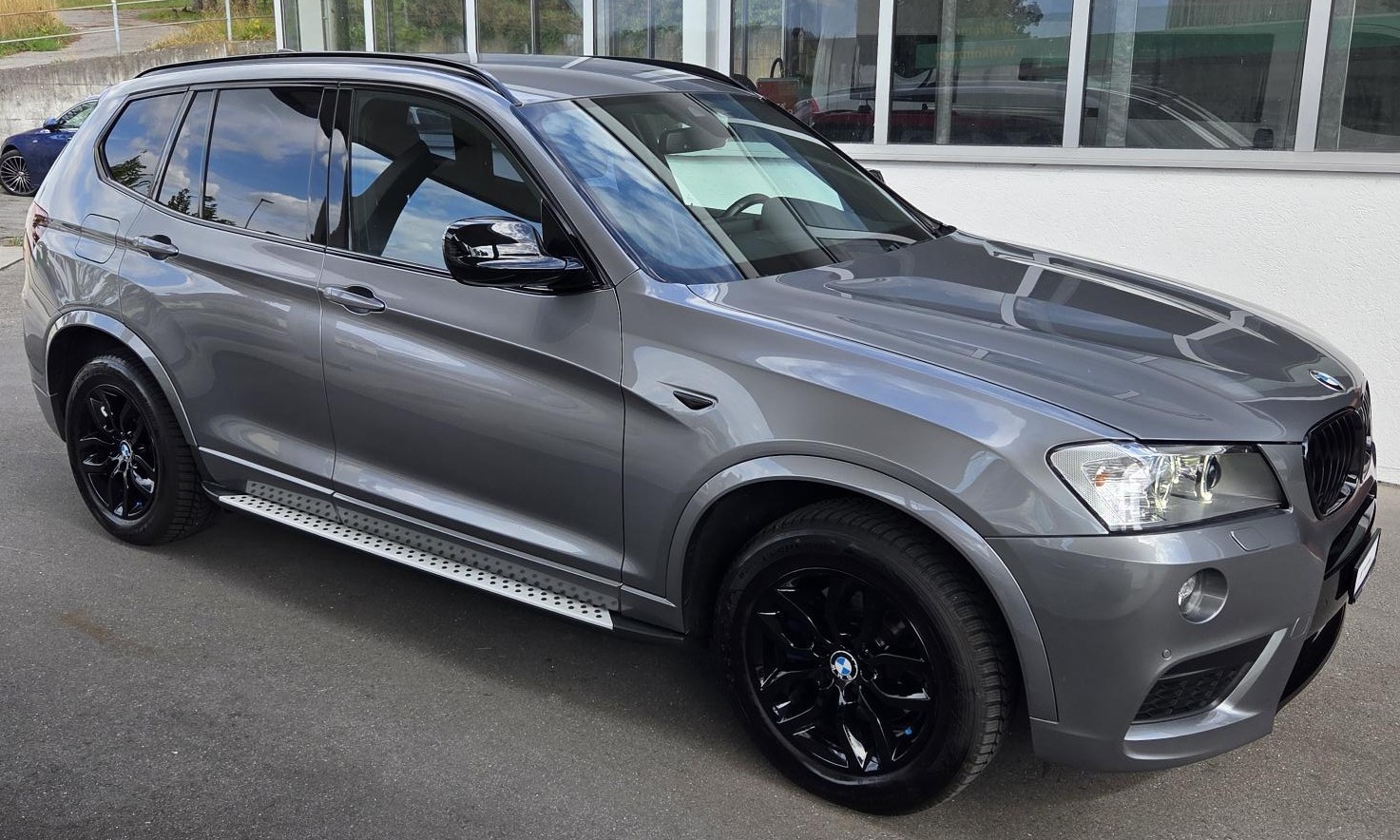 BMW X3 xDrive 28i Steptronic-image-1