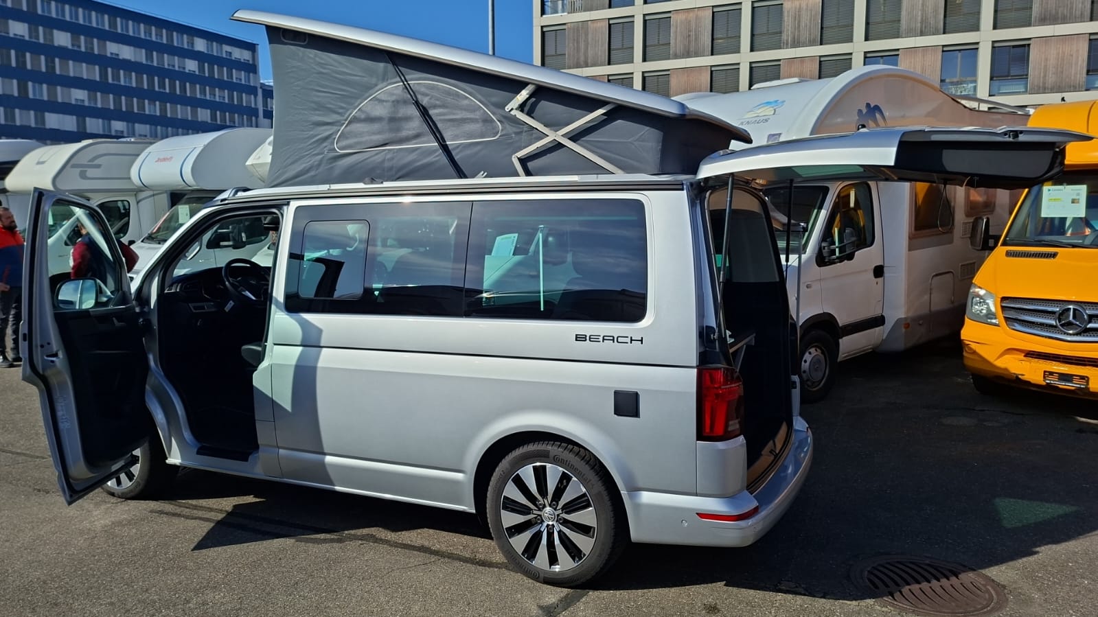 VW T6.1 California 2.0 TDI Beach Liberty 4Motion DSG-image-2