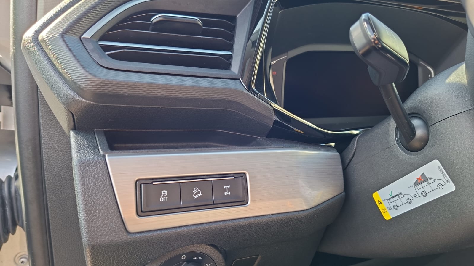 VW T6.1 California 2.0 TDI Beach Liberty 4Motion DSG-image-19