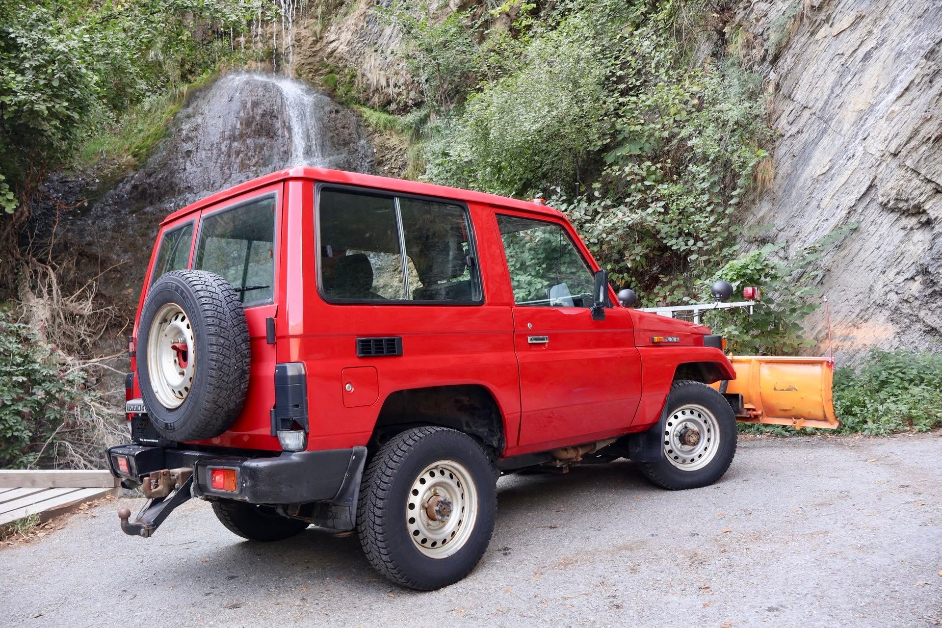 TOYOTA Land Cruiser 400 HdT 4.2 D-image-6