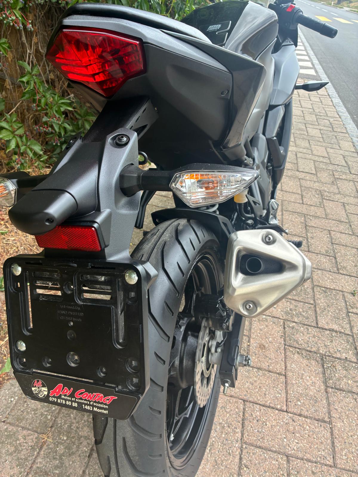 KAWASAKI Ninja 125-image-10