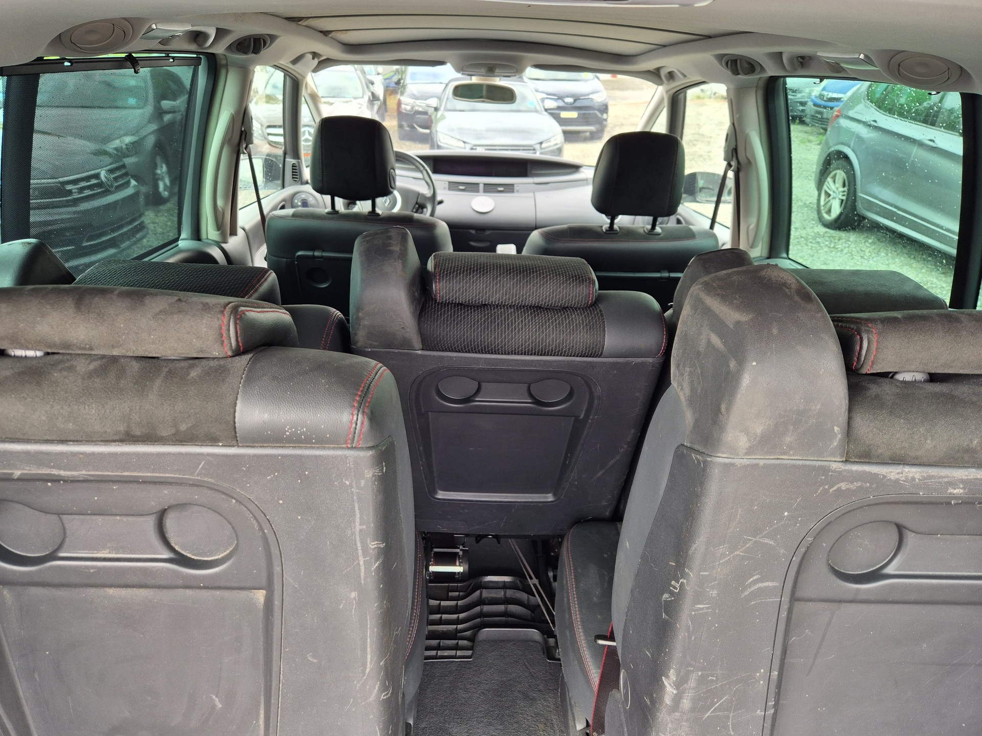 RENAULT Grand Espace 2.0 Turbo Privilège-image-5